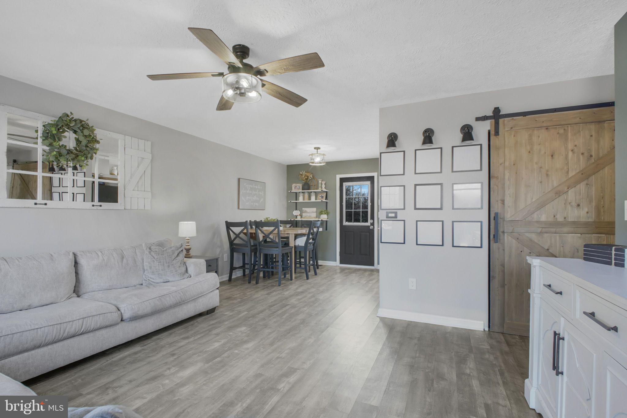 FALCON RIDGE - Residential