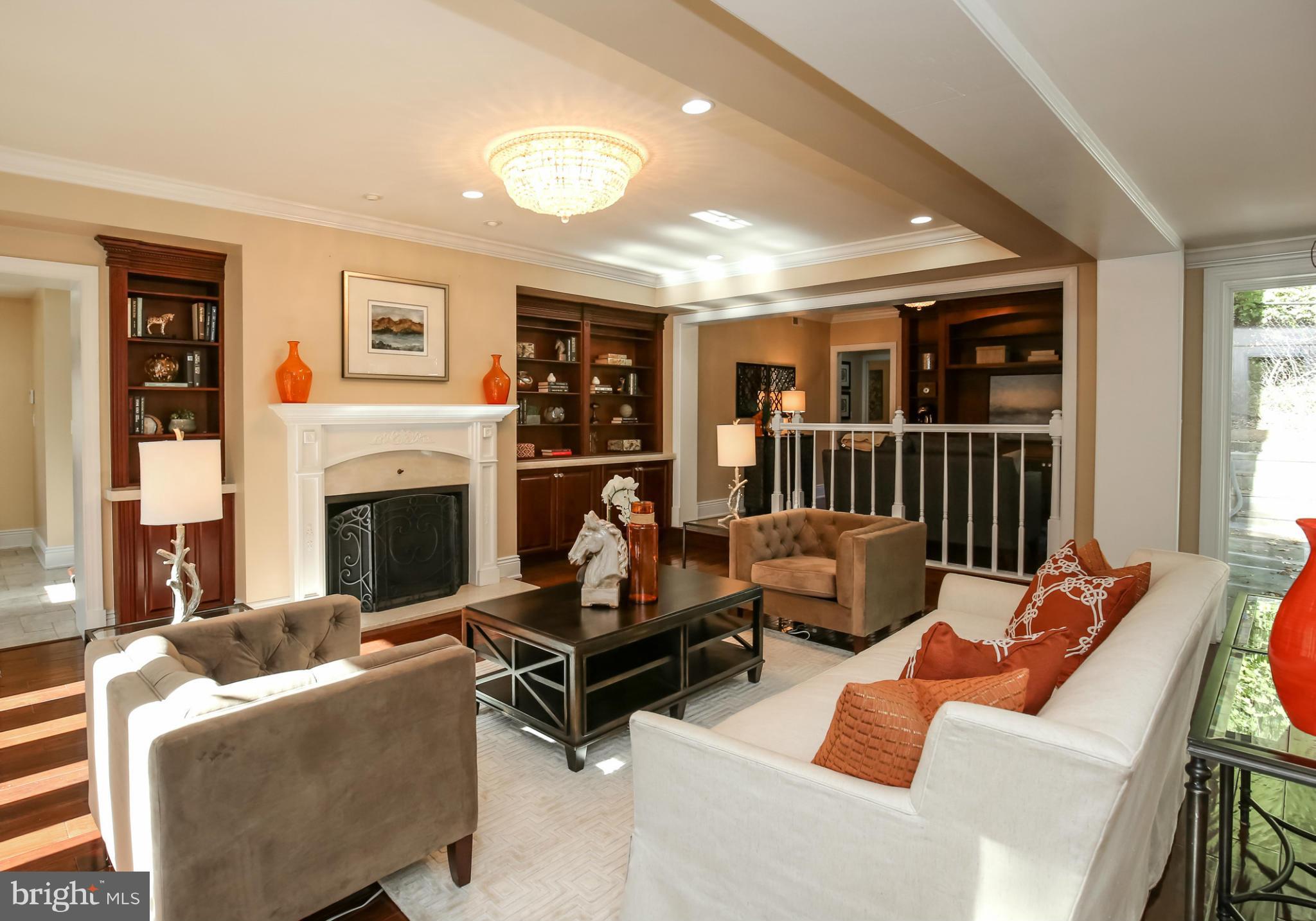 FOREST HILLS - Residential