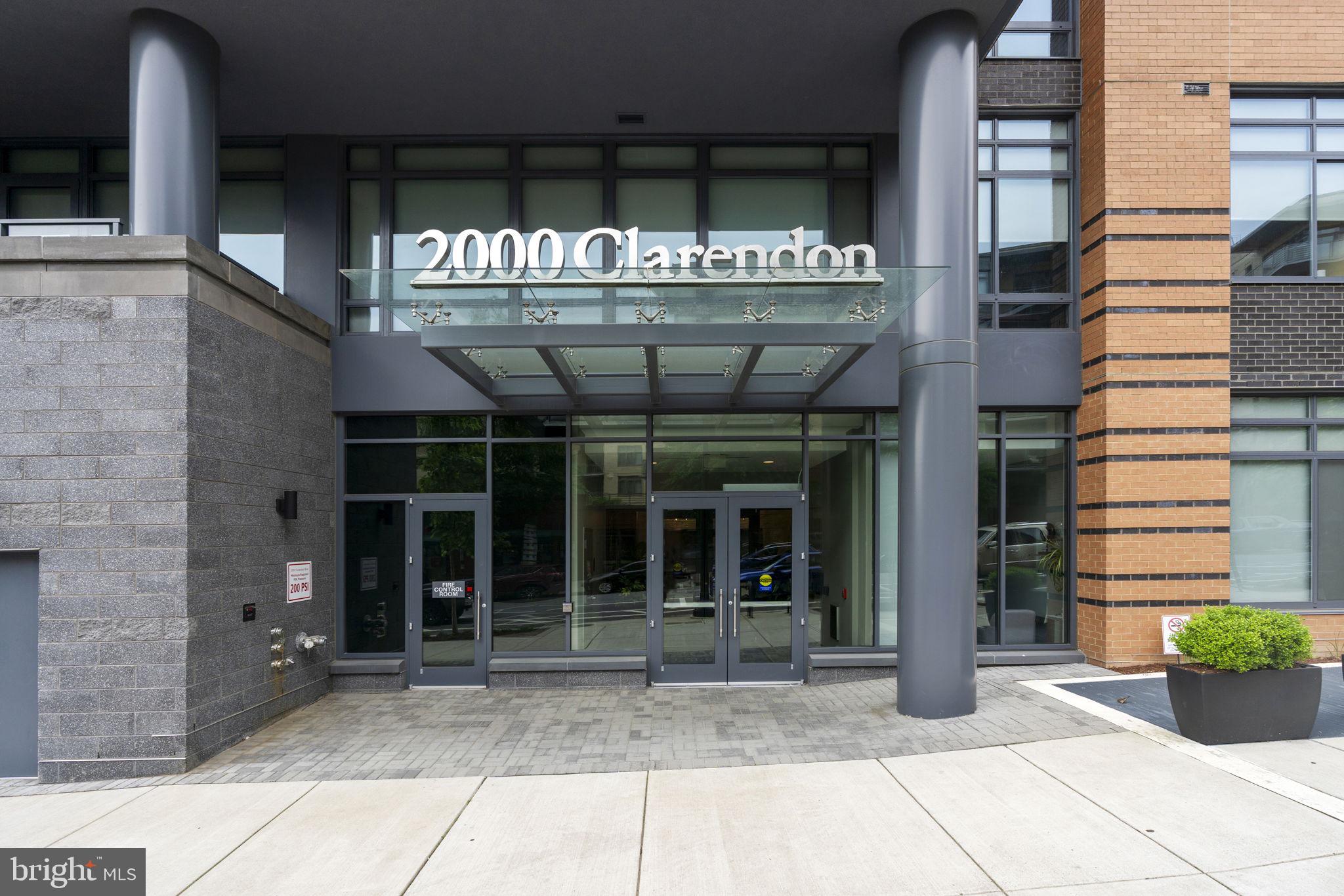 COURTHOUSE - Residential Lease