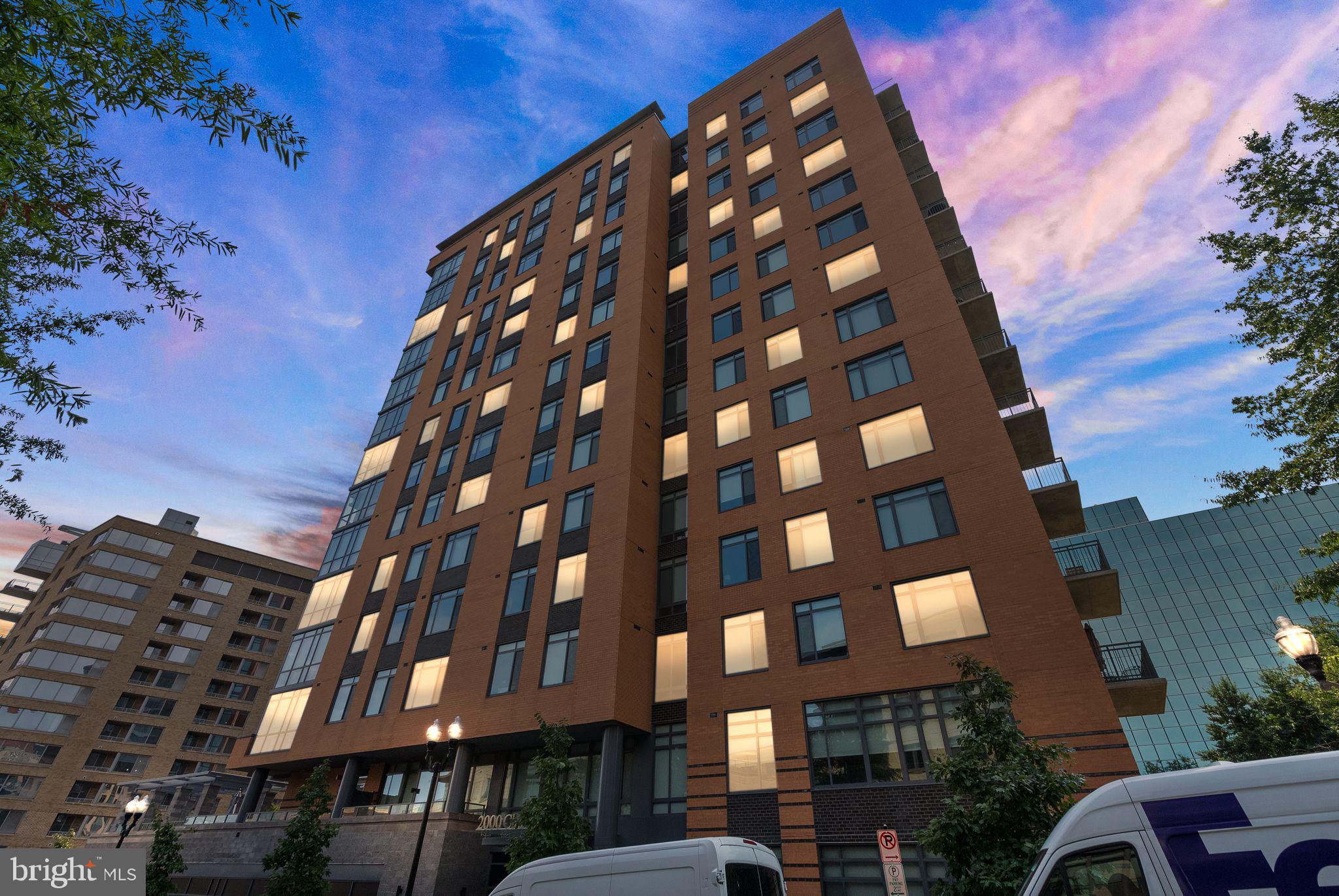 COURTHOUSE - Residential Lease