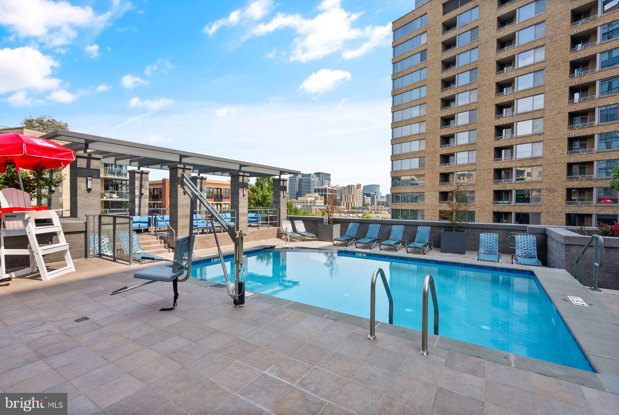 COURTHOUSE - Residential Lease