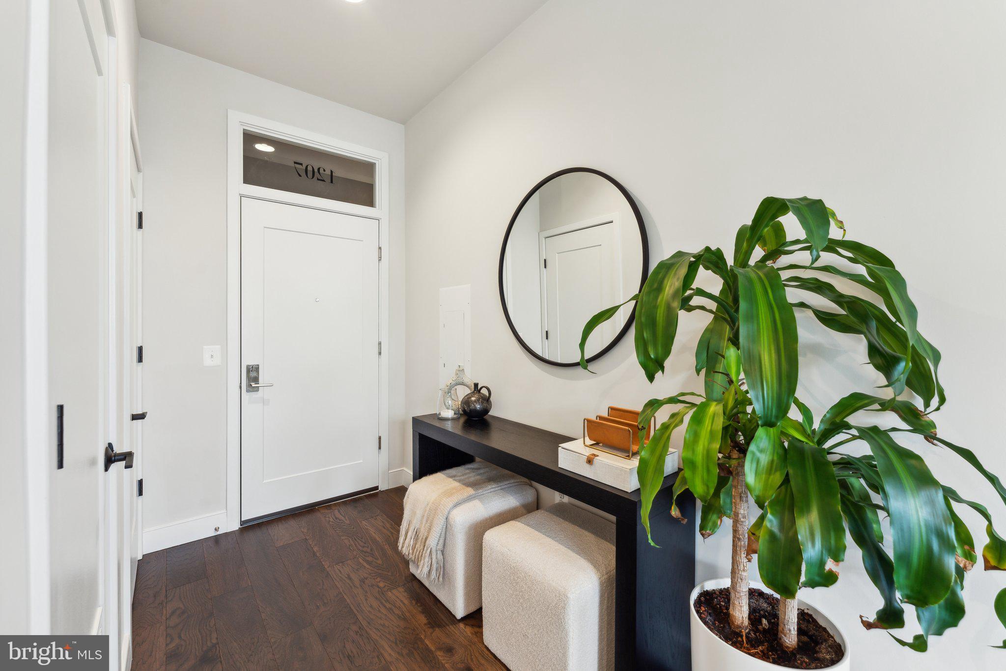 COURTHOUSE - Residential Lease