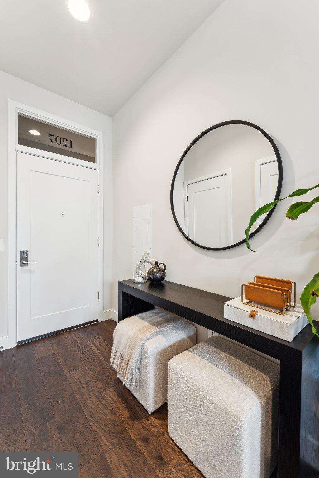 COURTHOUSE - Residential Lease