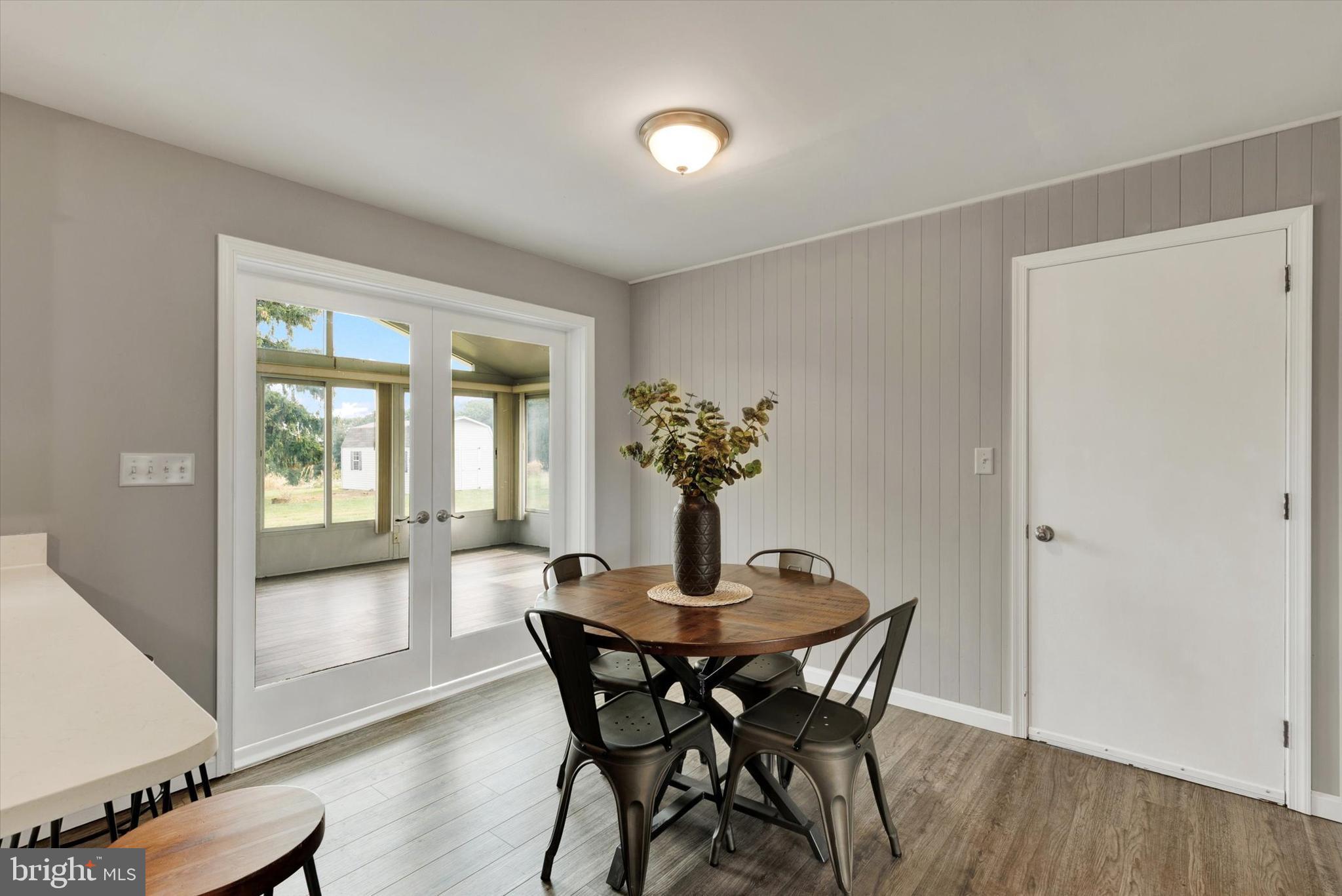 MANHEIM CENTRAL - Residential