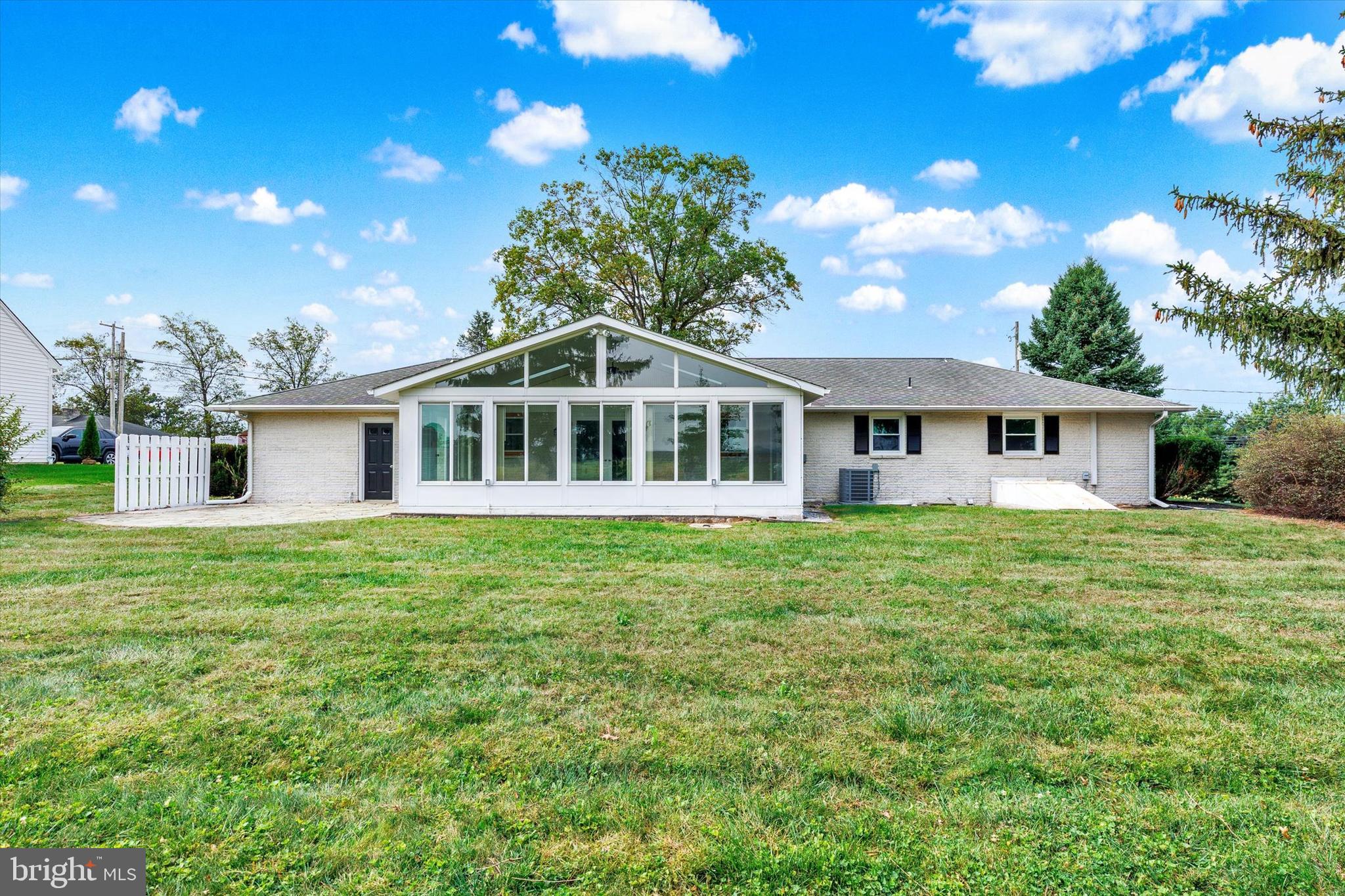 MANHEIM CENTRAL - Residential