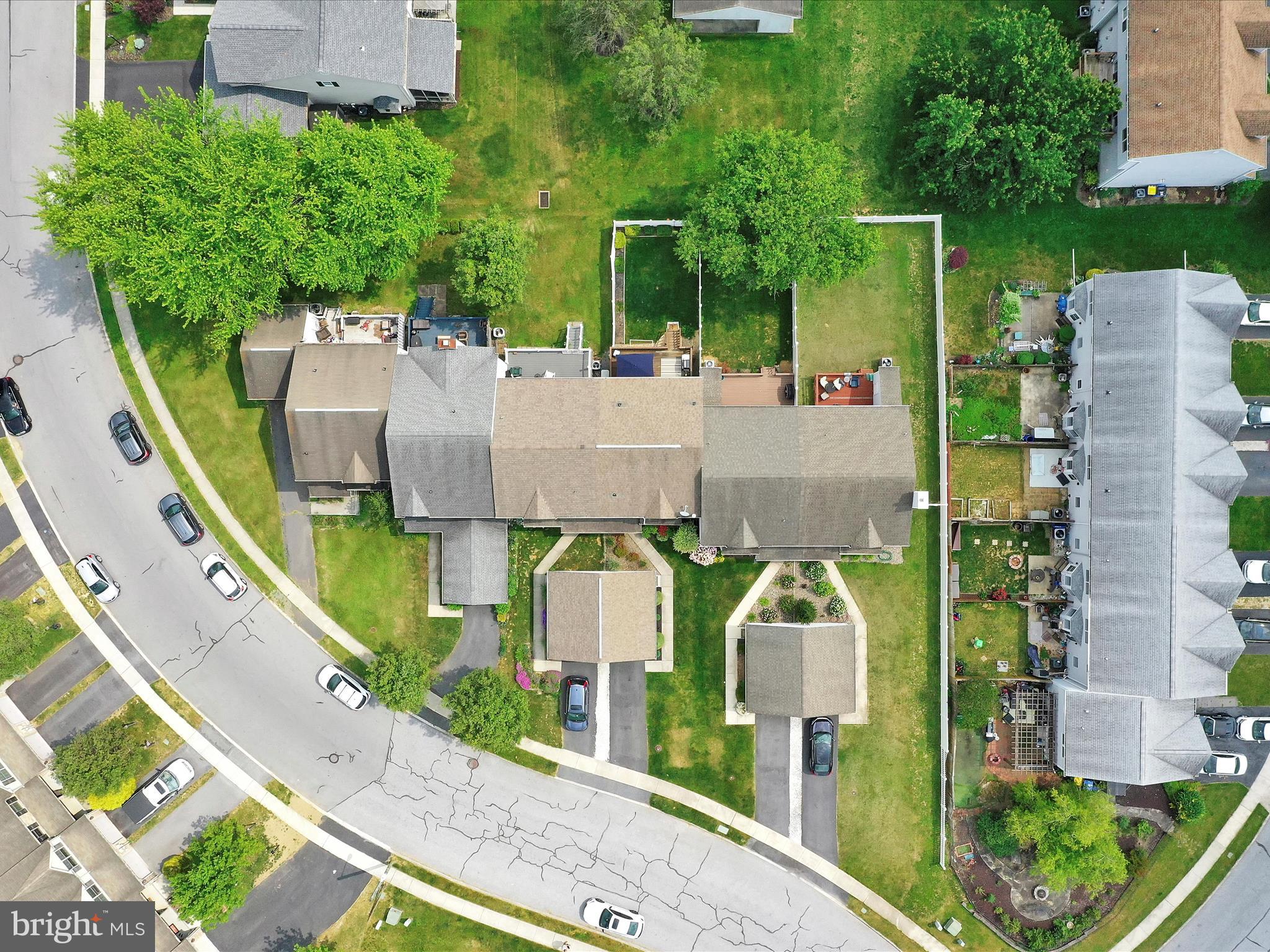 SOUTHFIELD CROSSING - Residential