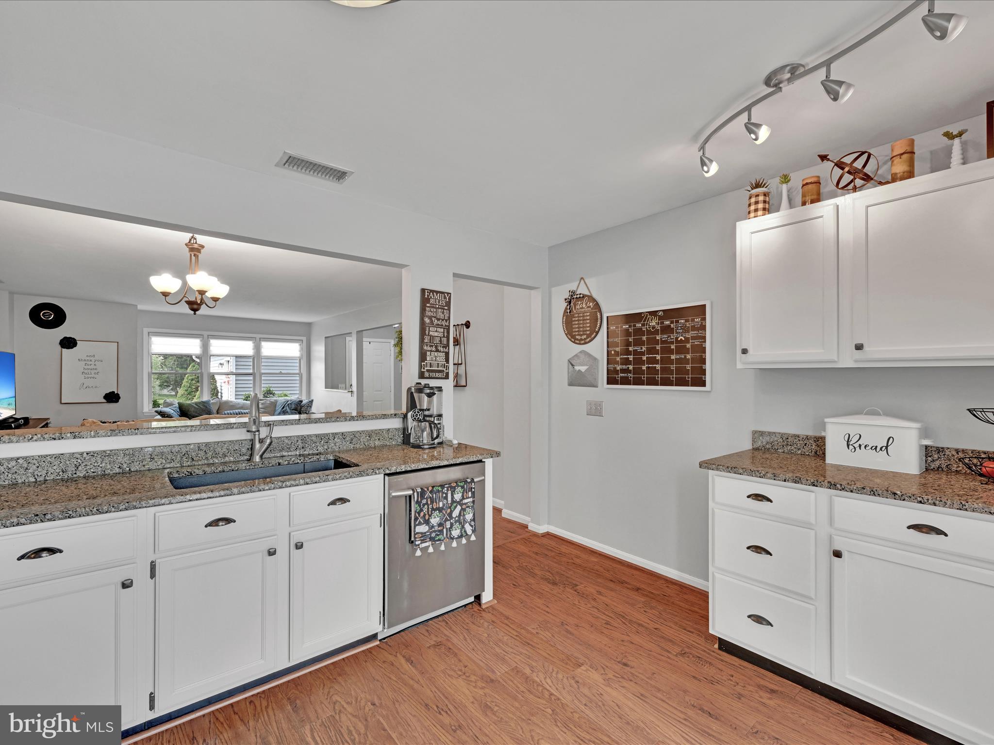 SOUTHFIELD CROSSING - Residential