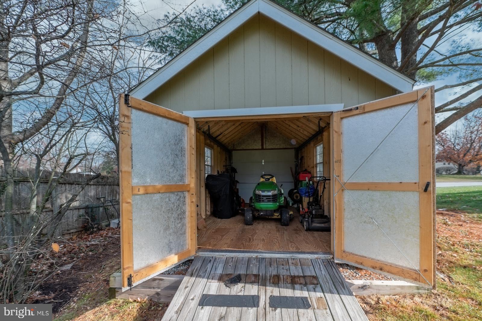 DOGWOOD ESTATES - Residential