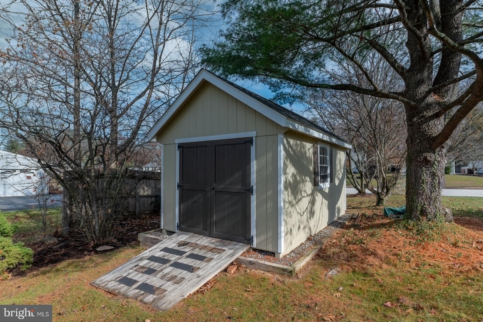 DOGWOOD ESTATES - Residential