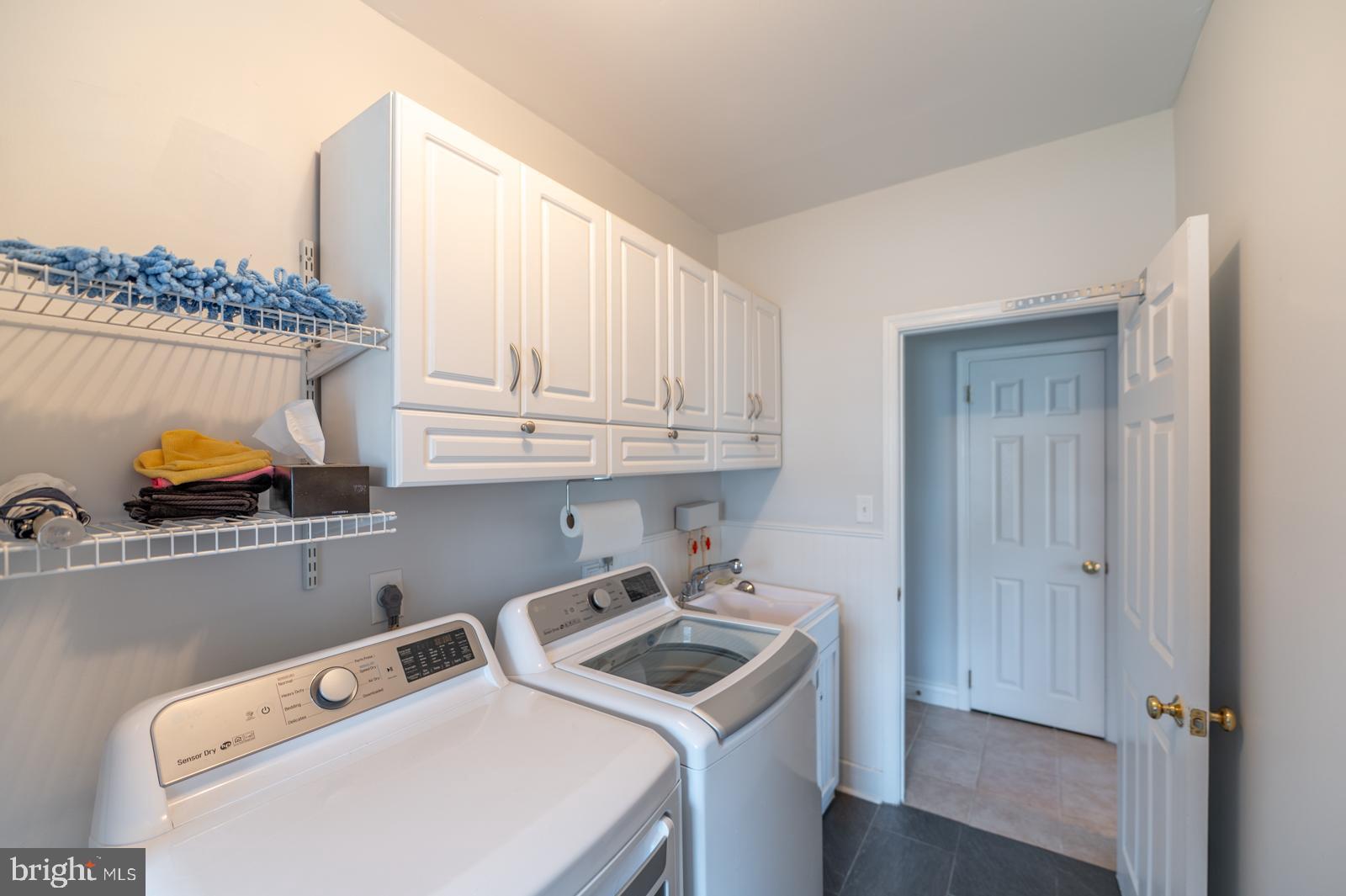 DOGWOOD ESTATES - Residential