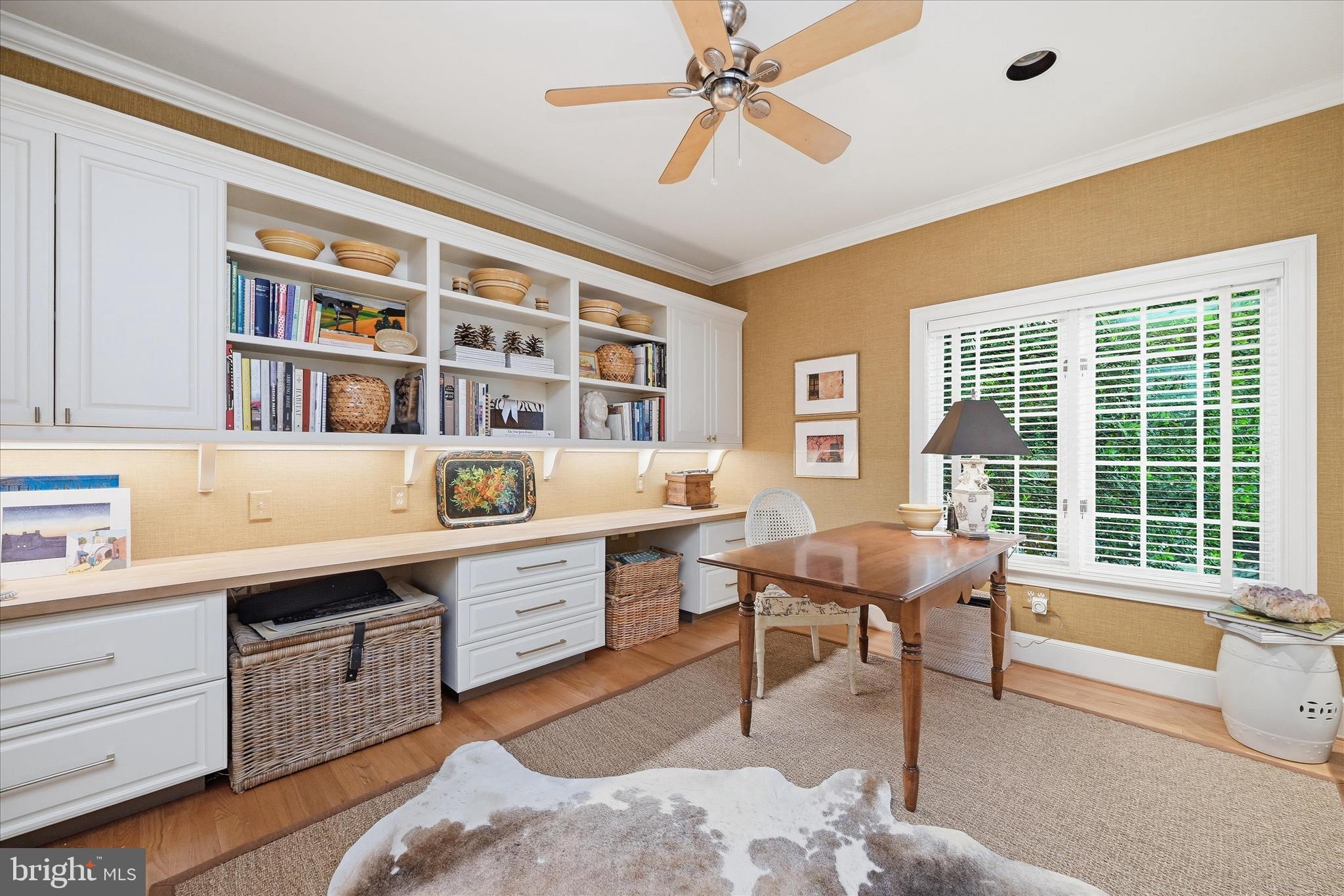 ARLINGWOOD - Residential