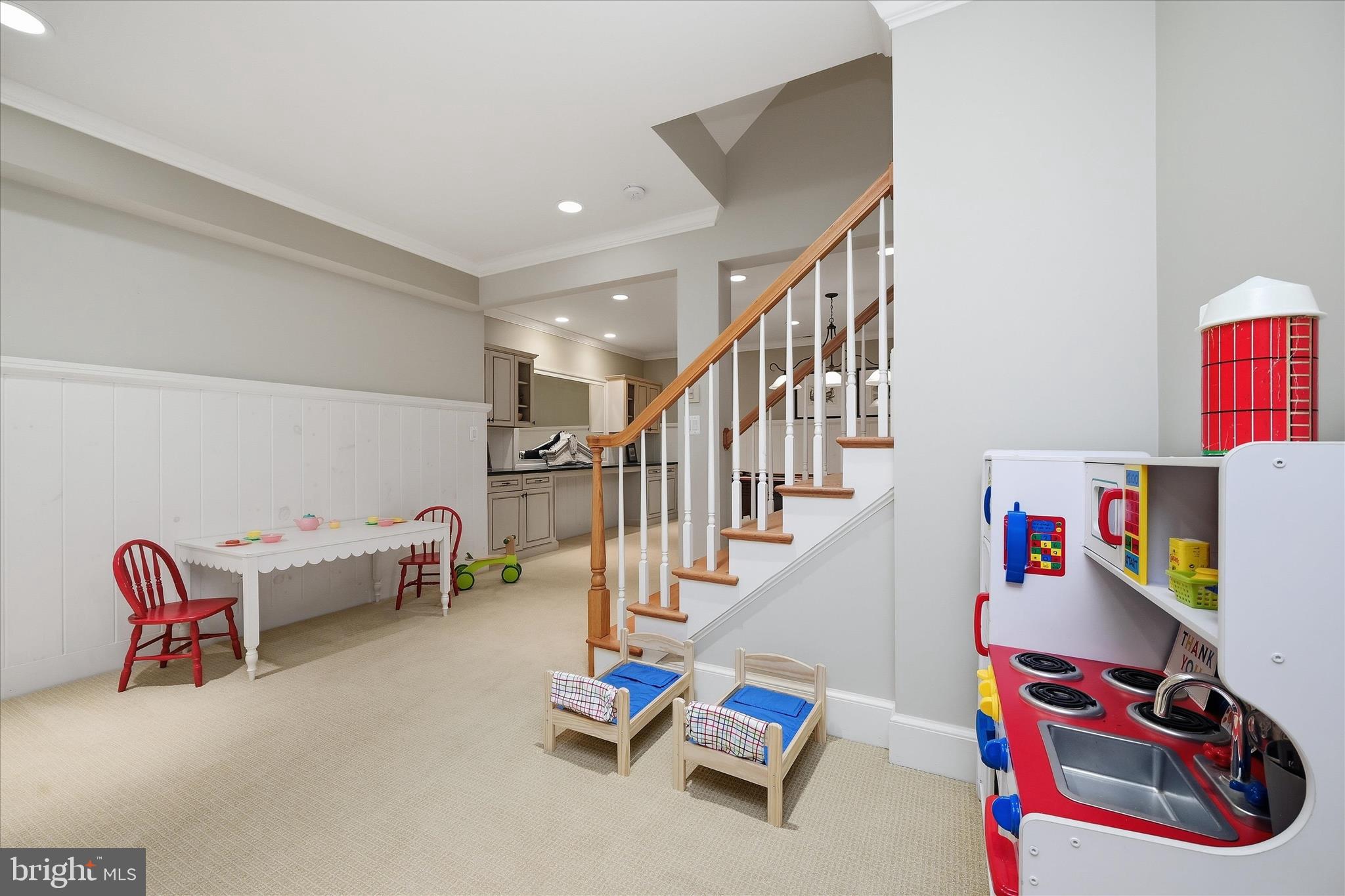 ARLINGWOOD - Residential