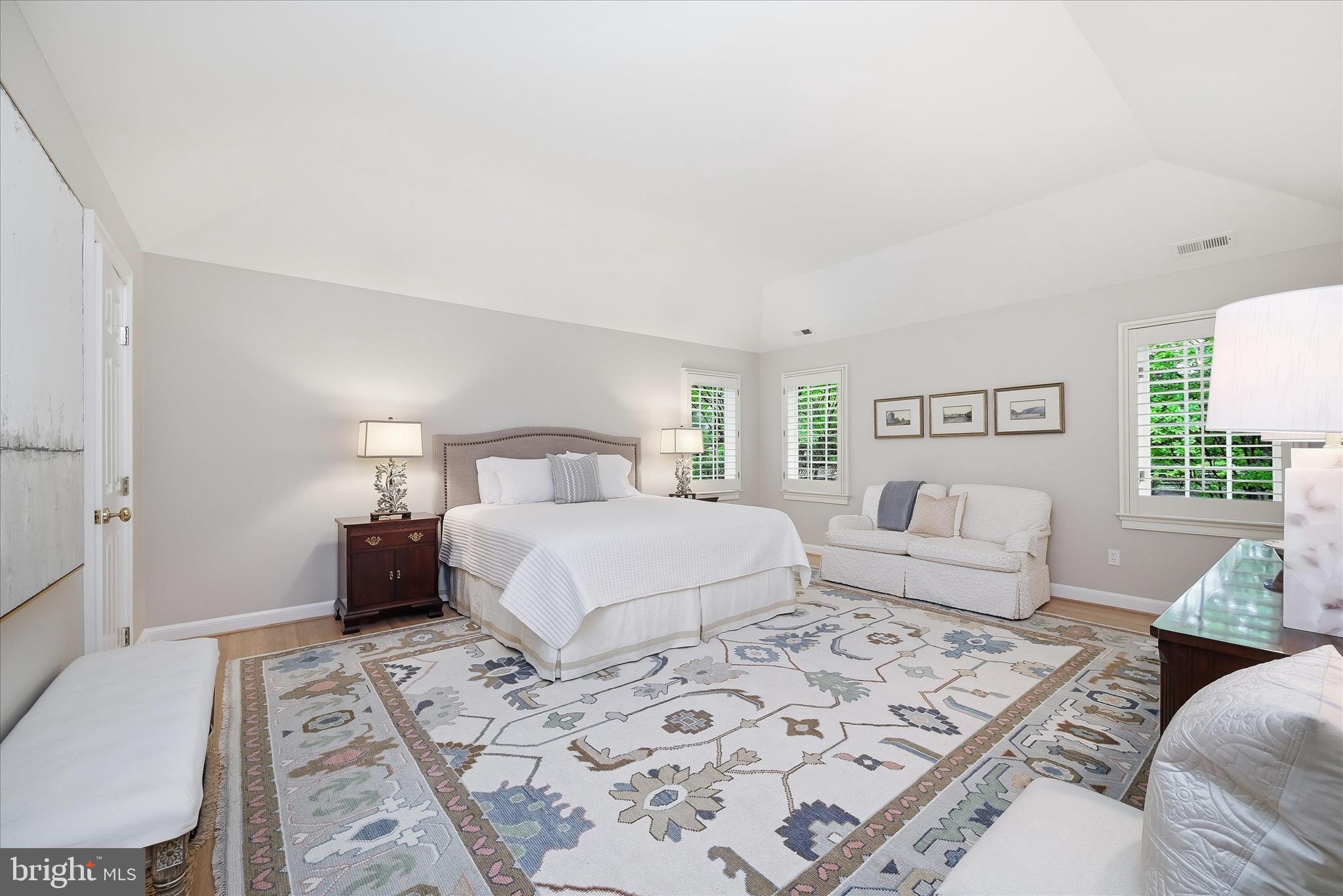 ARLINGWOOD - Residential