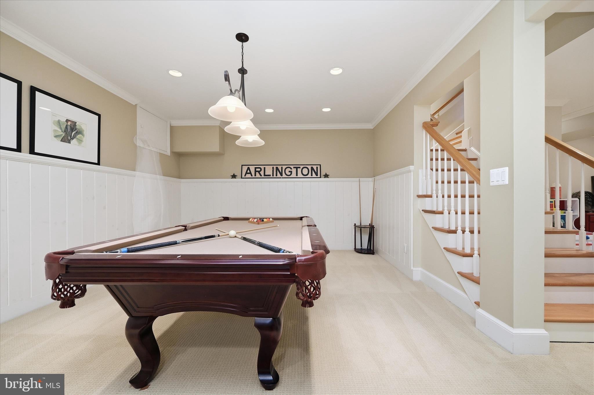 ARLINGWOOD - Residential