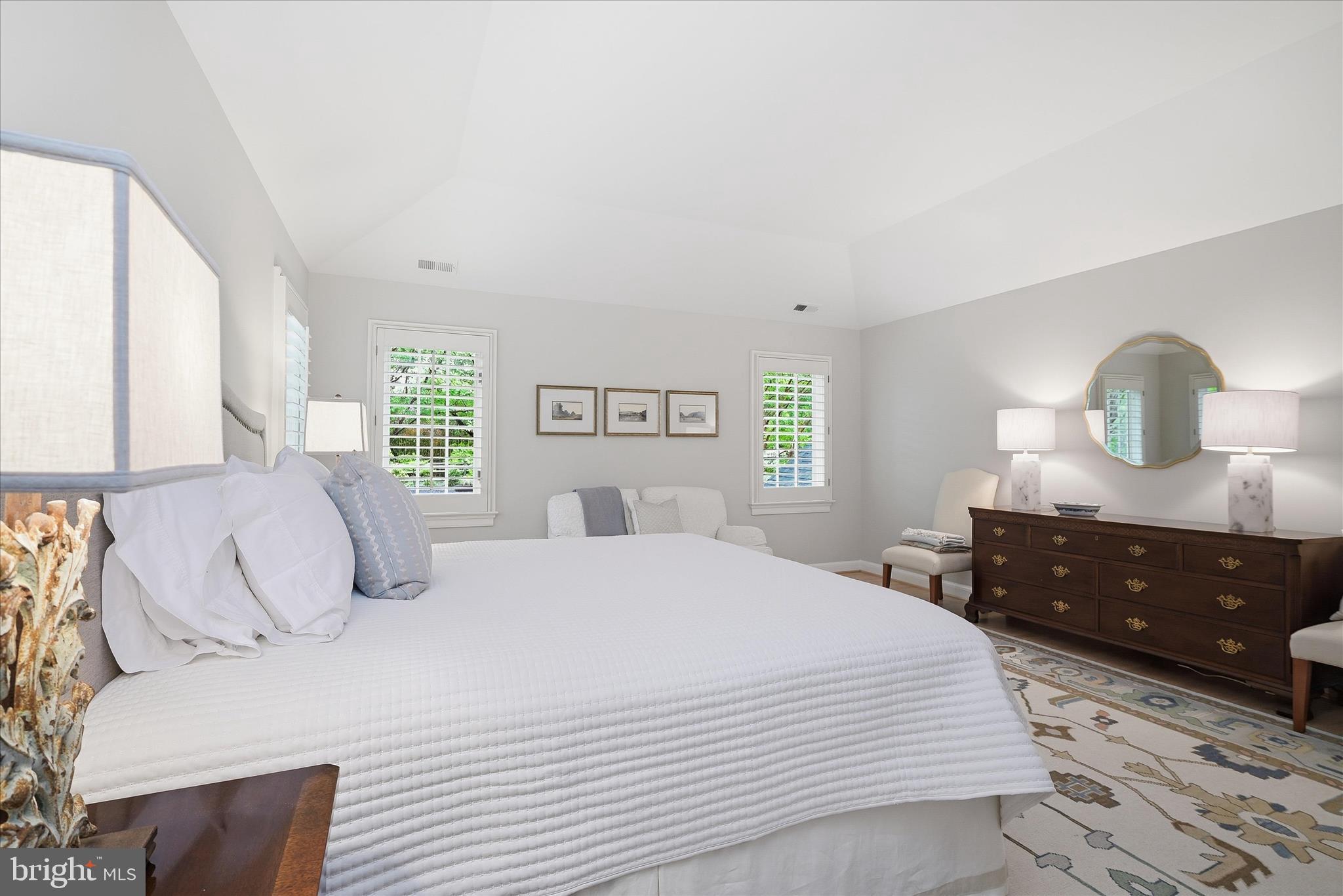 ARLINGWOOD - Residential