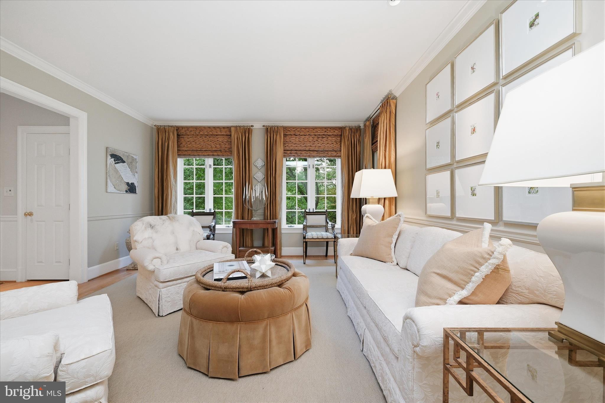 ARLINGWOOD - Residential