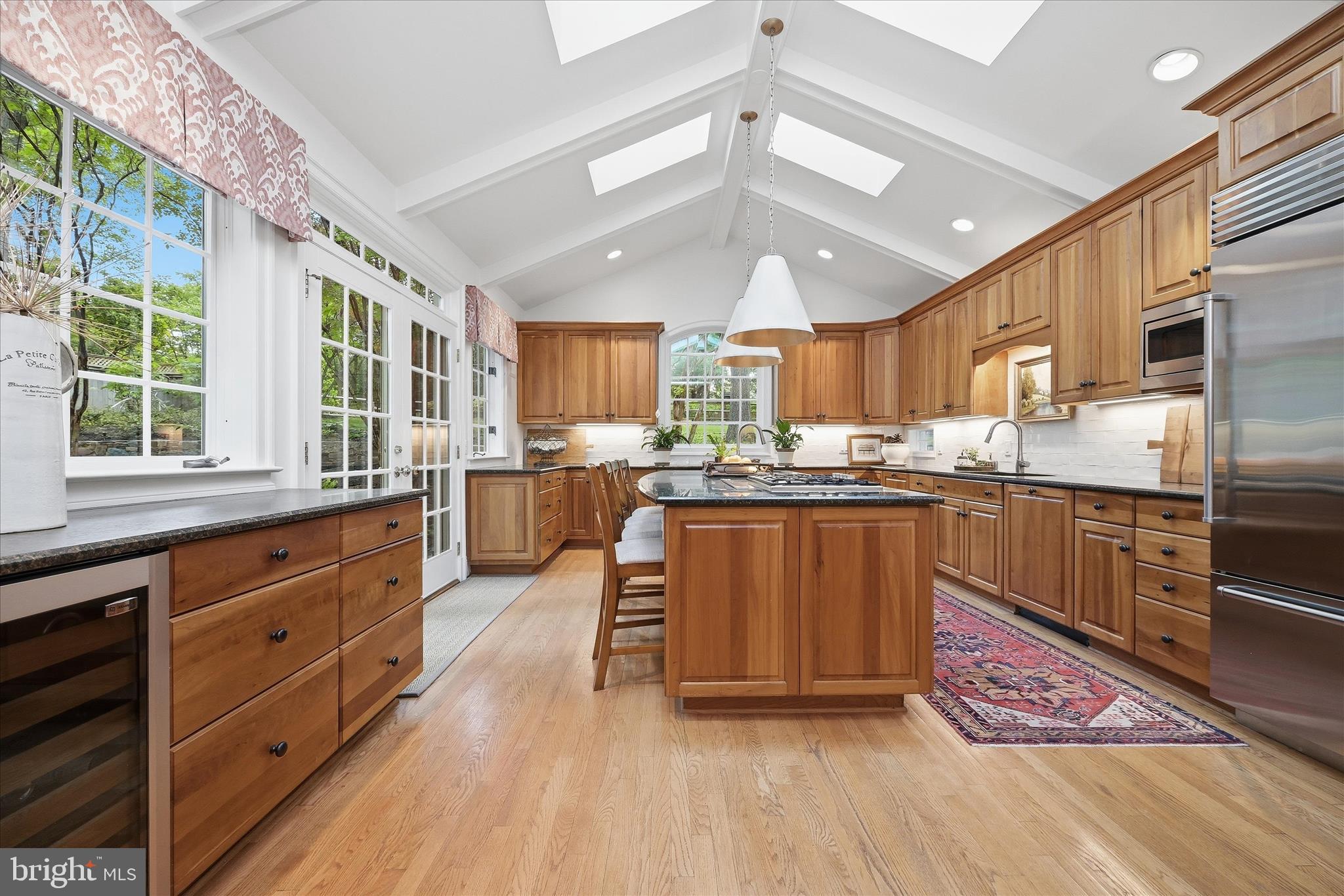 ARLINGWOOD - Residential