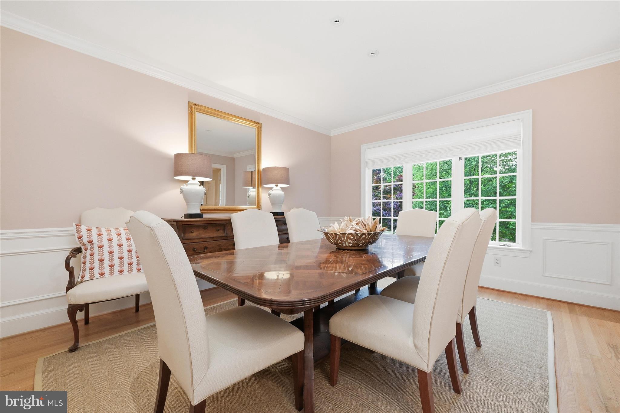 ARLINGWOOD - Residential