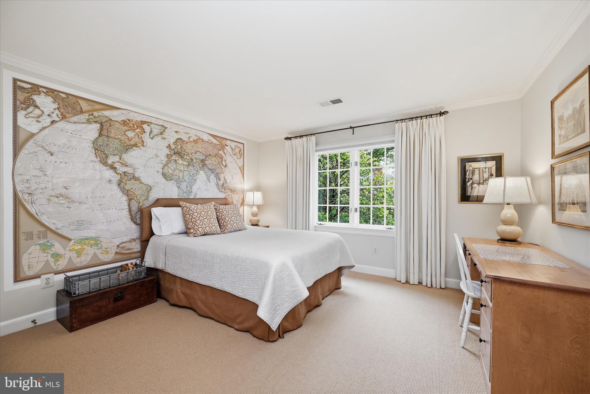 ARLINGWOOD - Residential