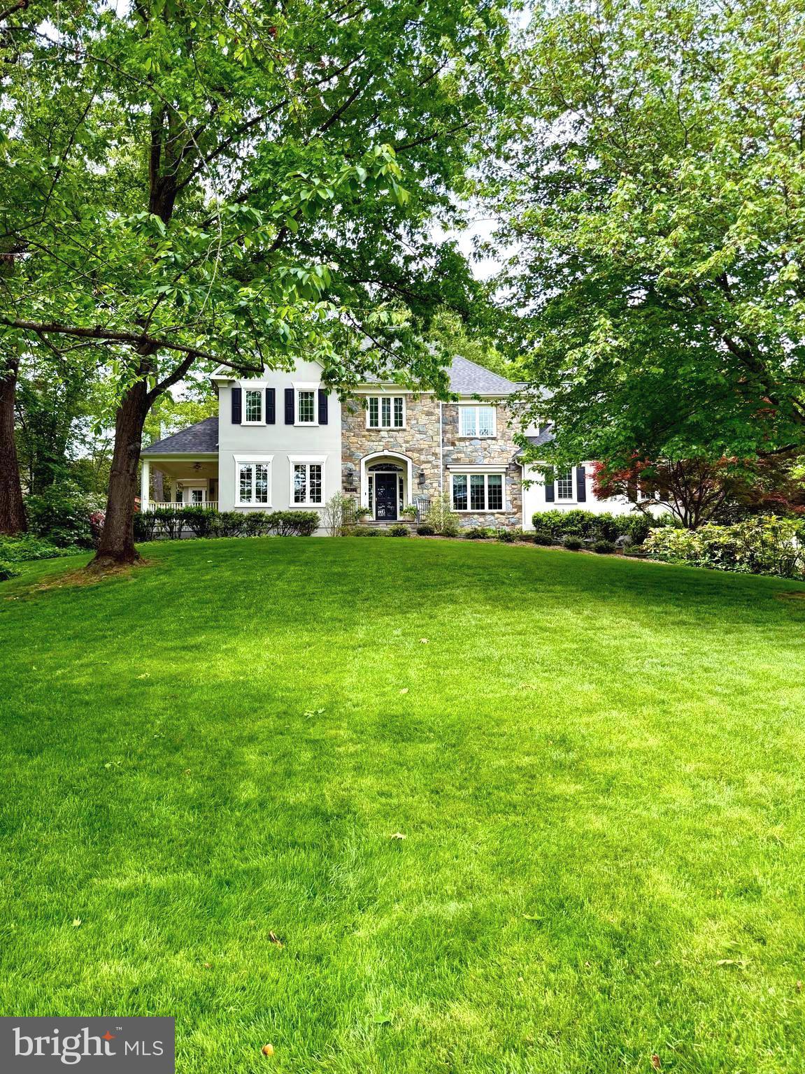 3824 MILITARY ROAD