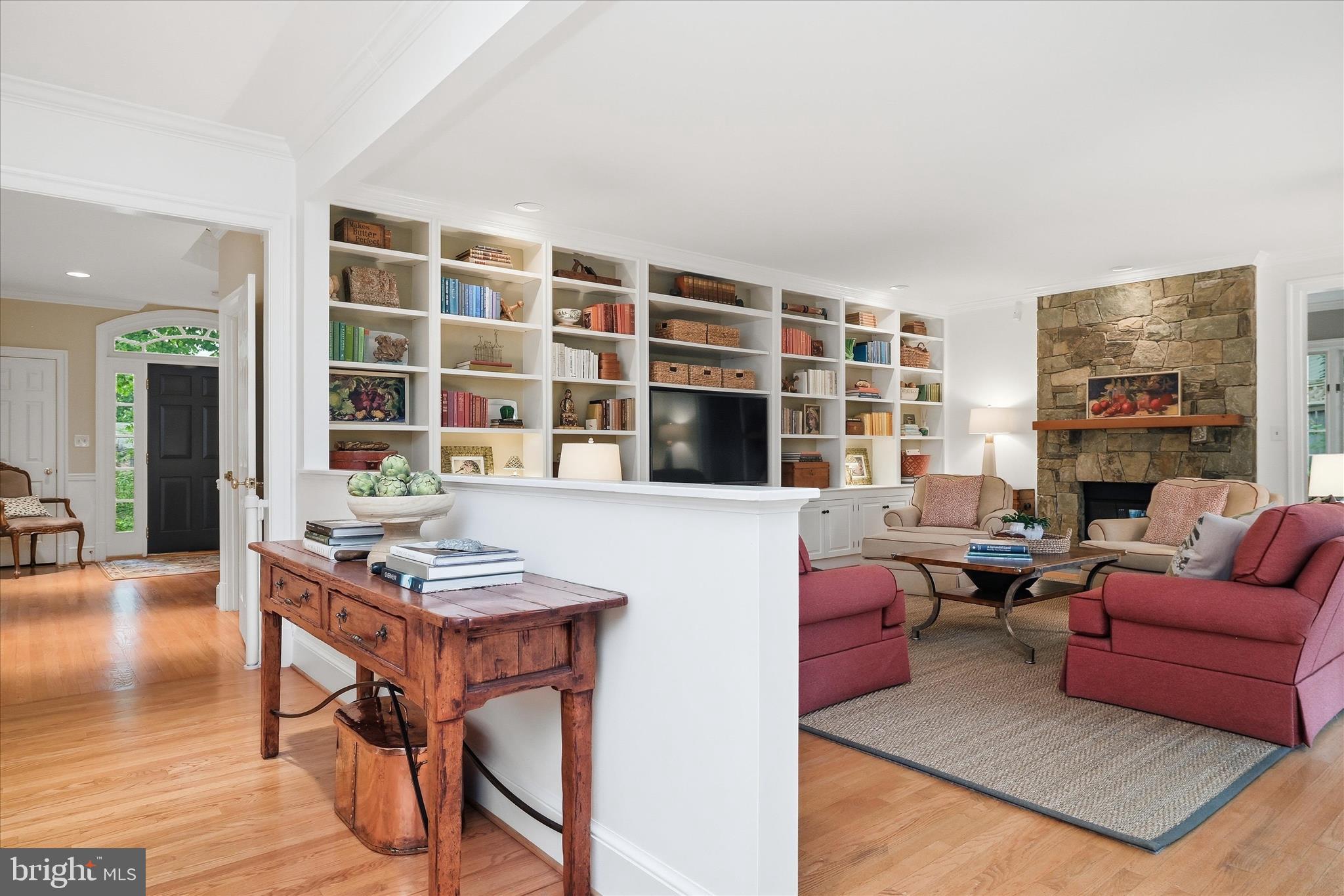 ARLINGWOOD - Residential