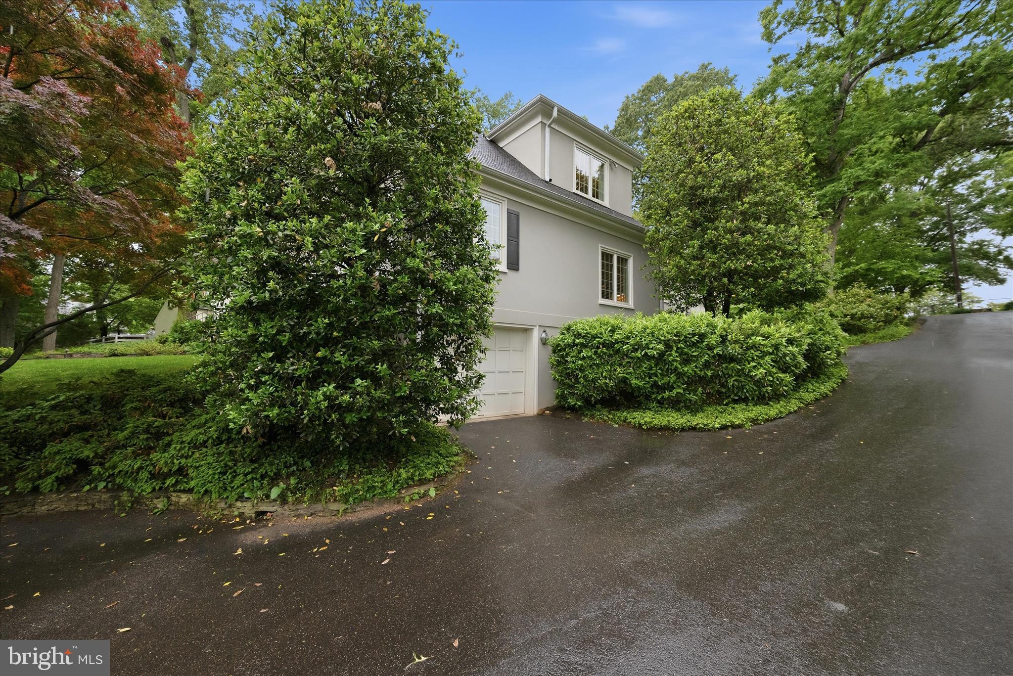 ARLINGWOOD - Residential
