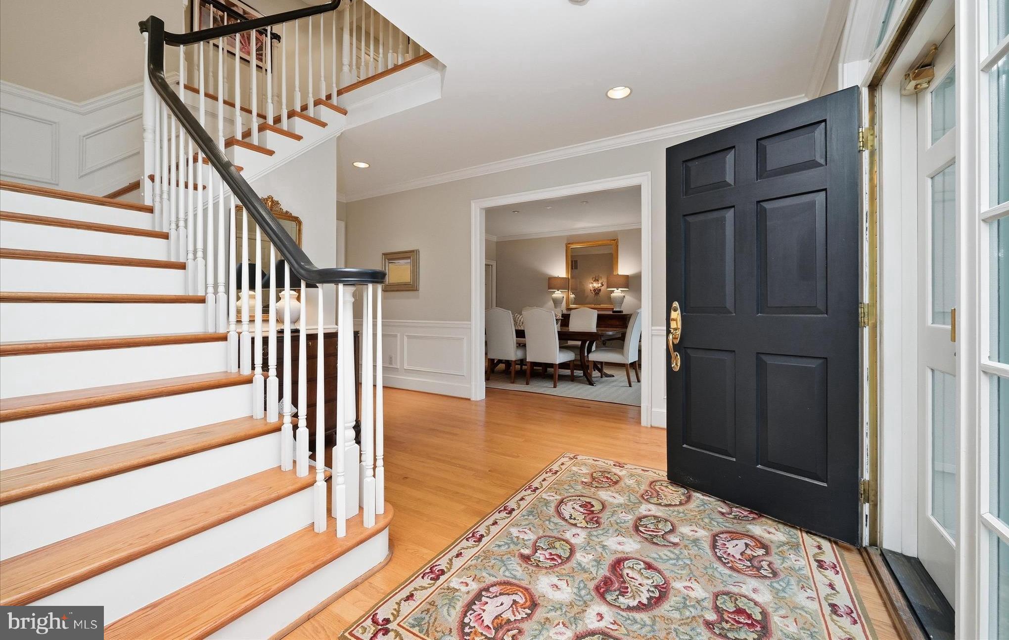 ARLINGWOOD - Residential