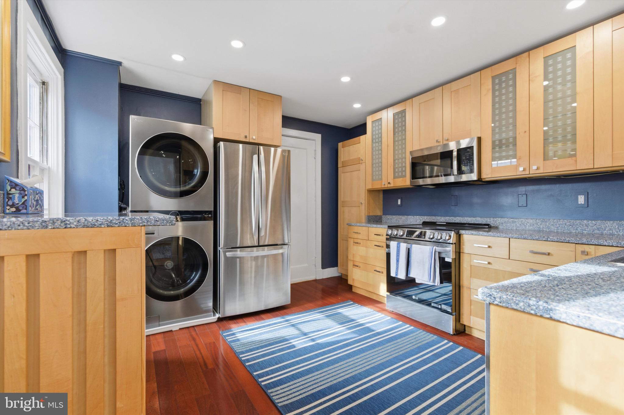 GARDENS OF GUILFORD - Residential