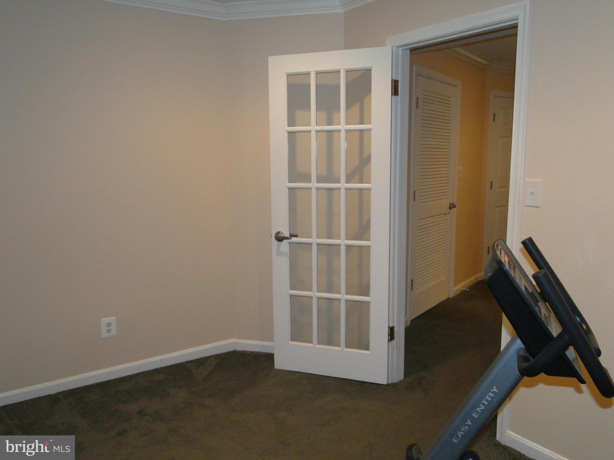 WOODMORE SOUTH - Residential