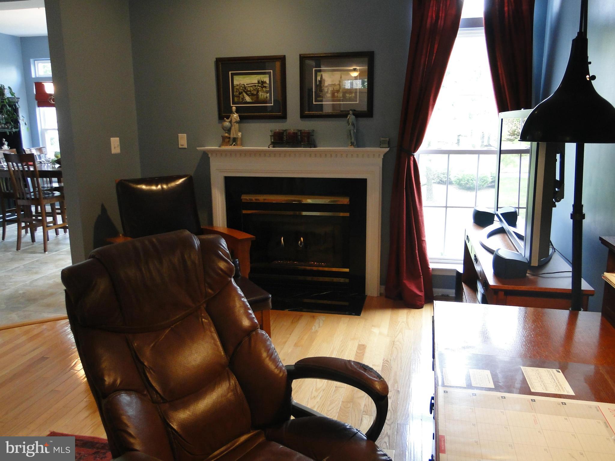 WOODMORE SOUTH - Residential