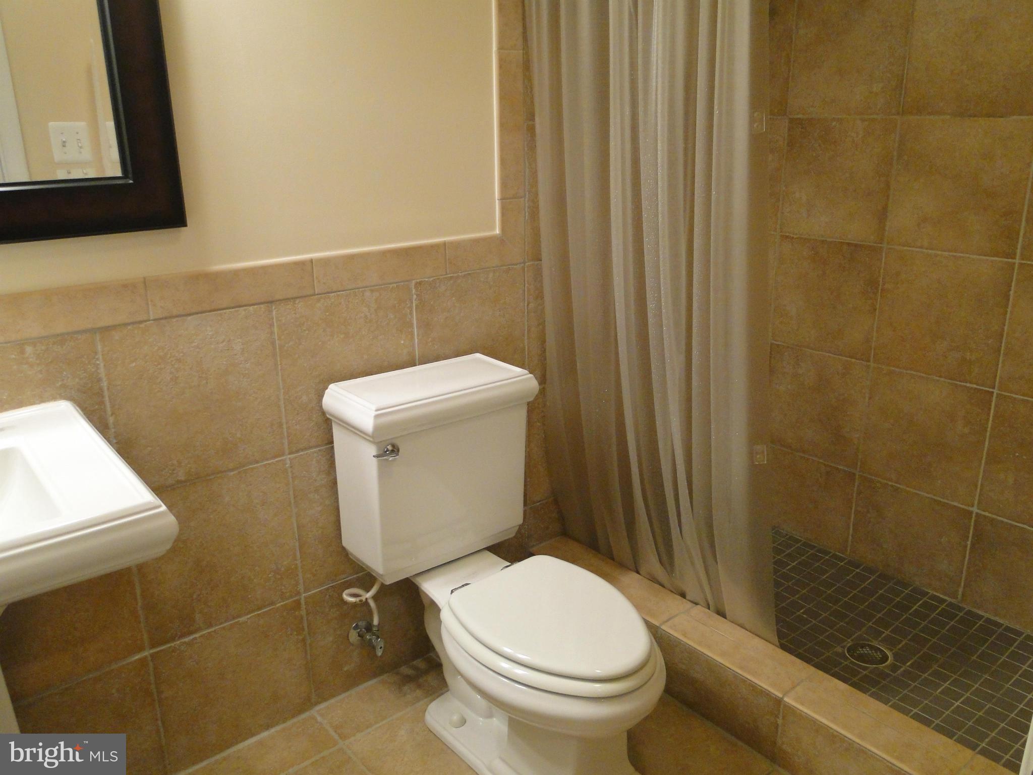 WOODMORE SOUTH - Residential