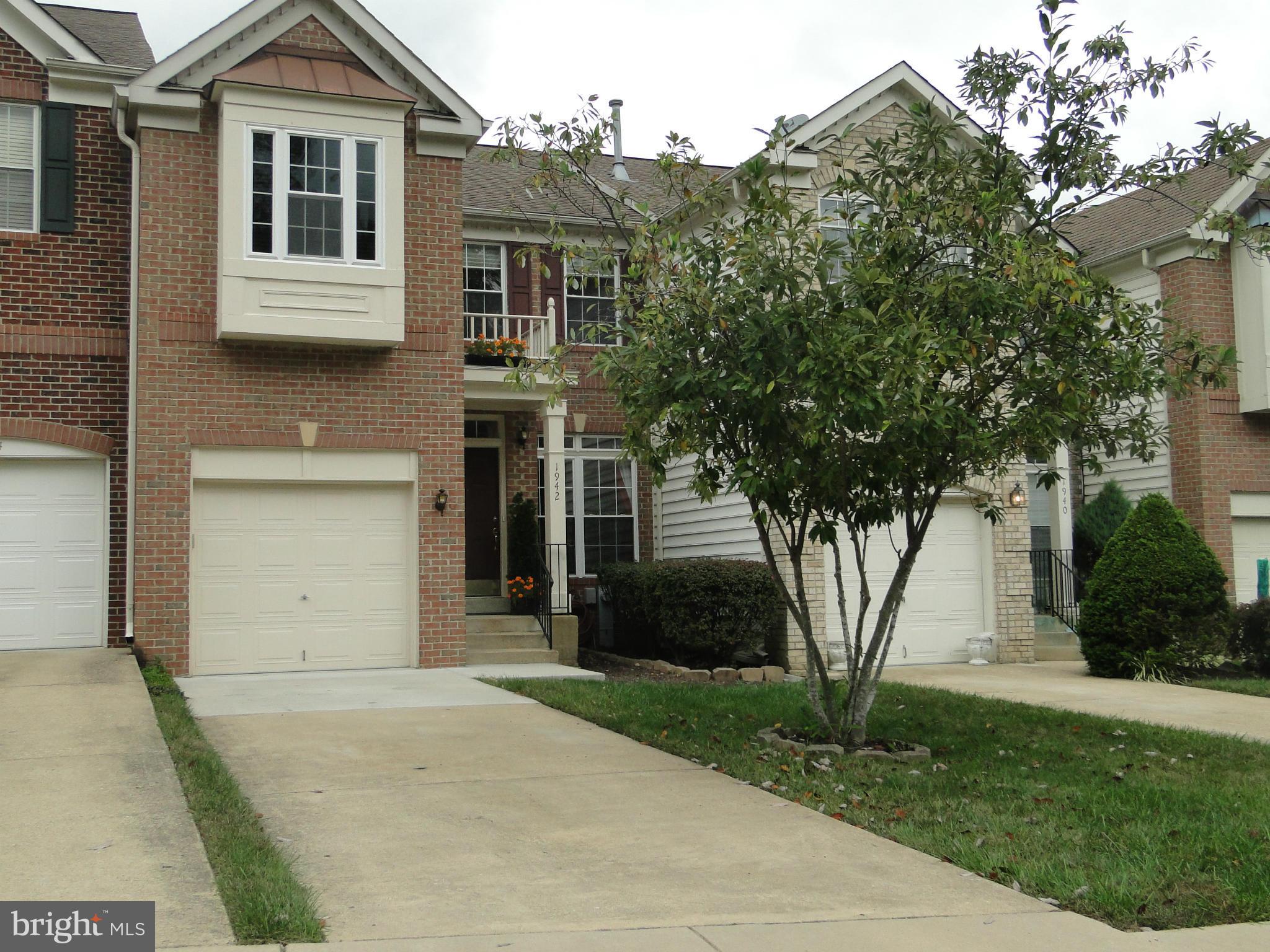 WOODMORE SOUTH - Residential