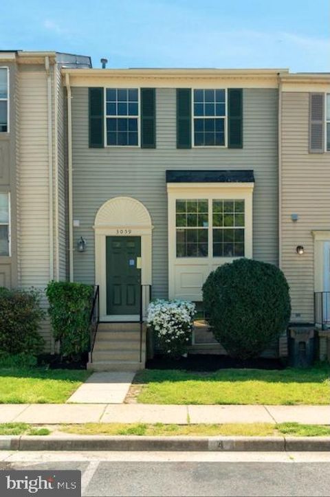 3059 ANTRIM CIRCLE DUMFRIES VA 22026