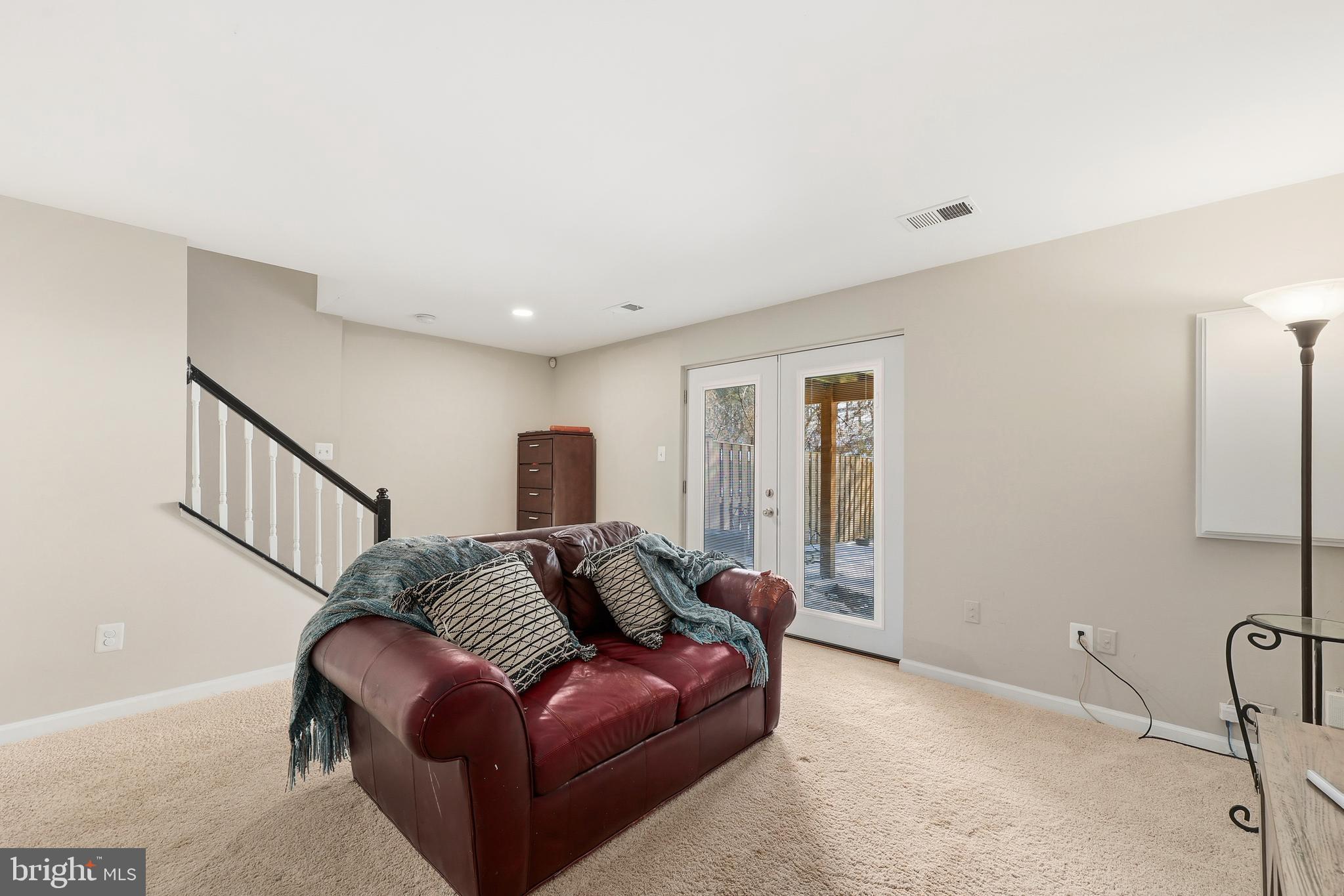 SOUTH BRIDGE - Residential