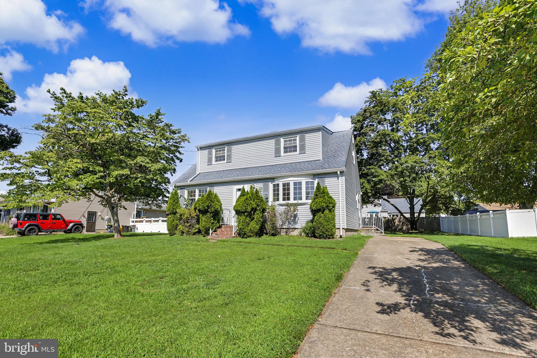16 RUNNING BROOK ROAD
