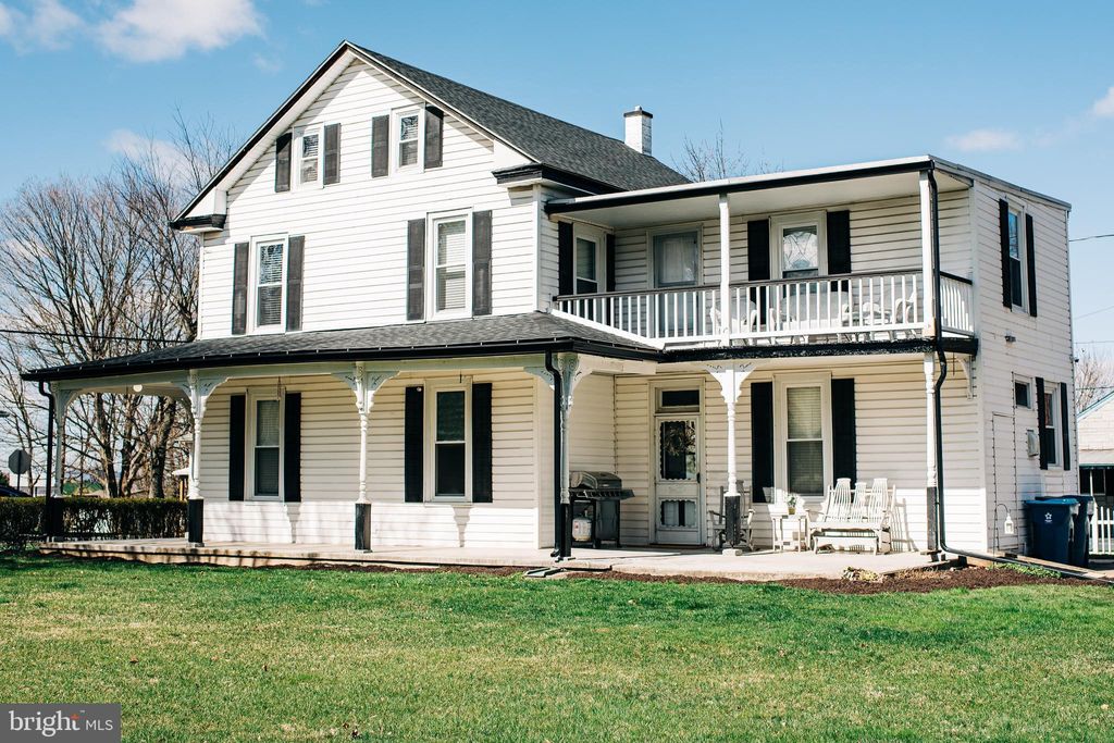 Photo of 149 W Broad Street, Salunga, PA 17538 (MLS # PALA2046376)