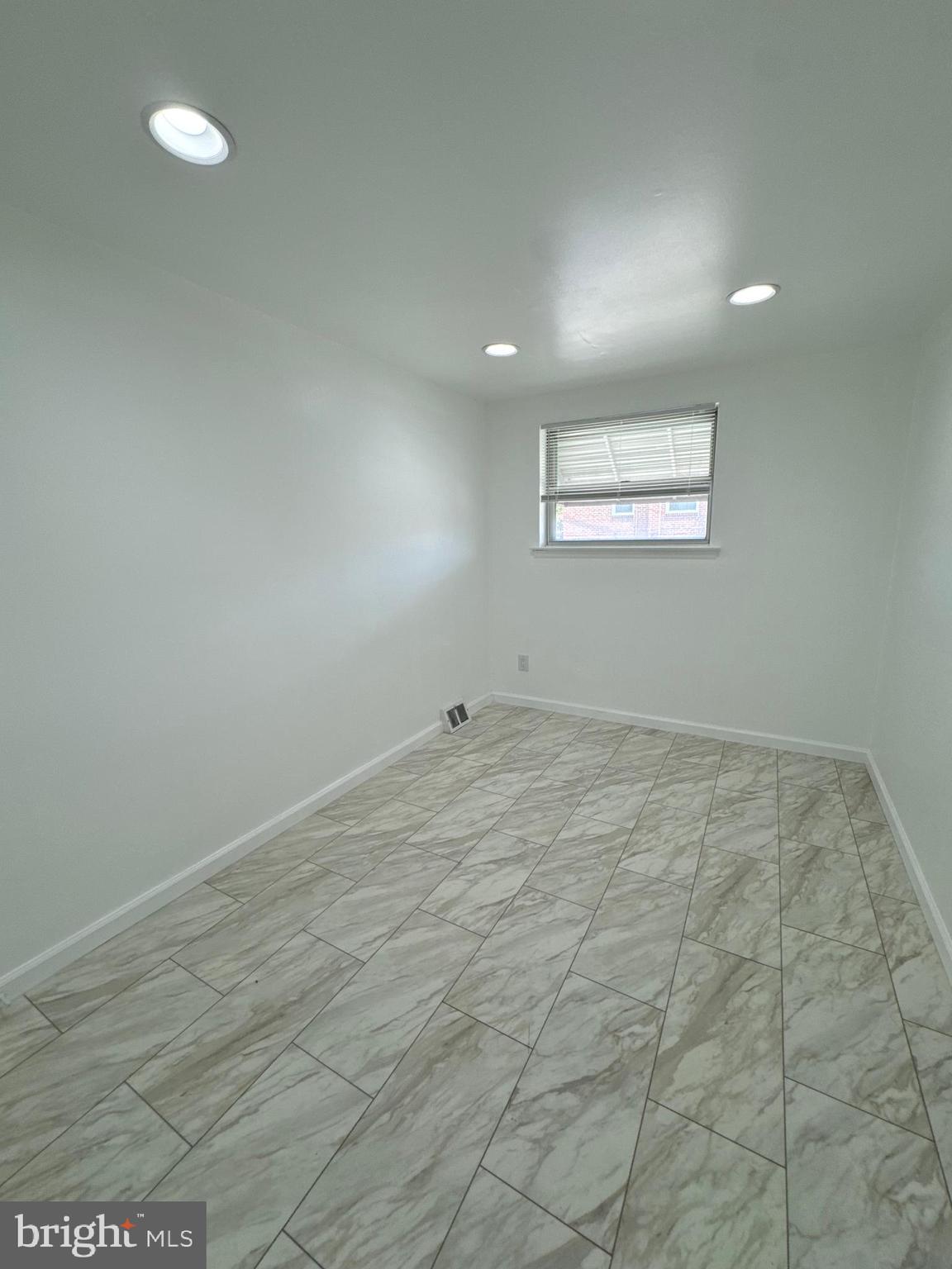 BUSTLETON - Residential Lease