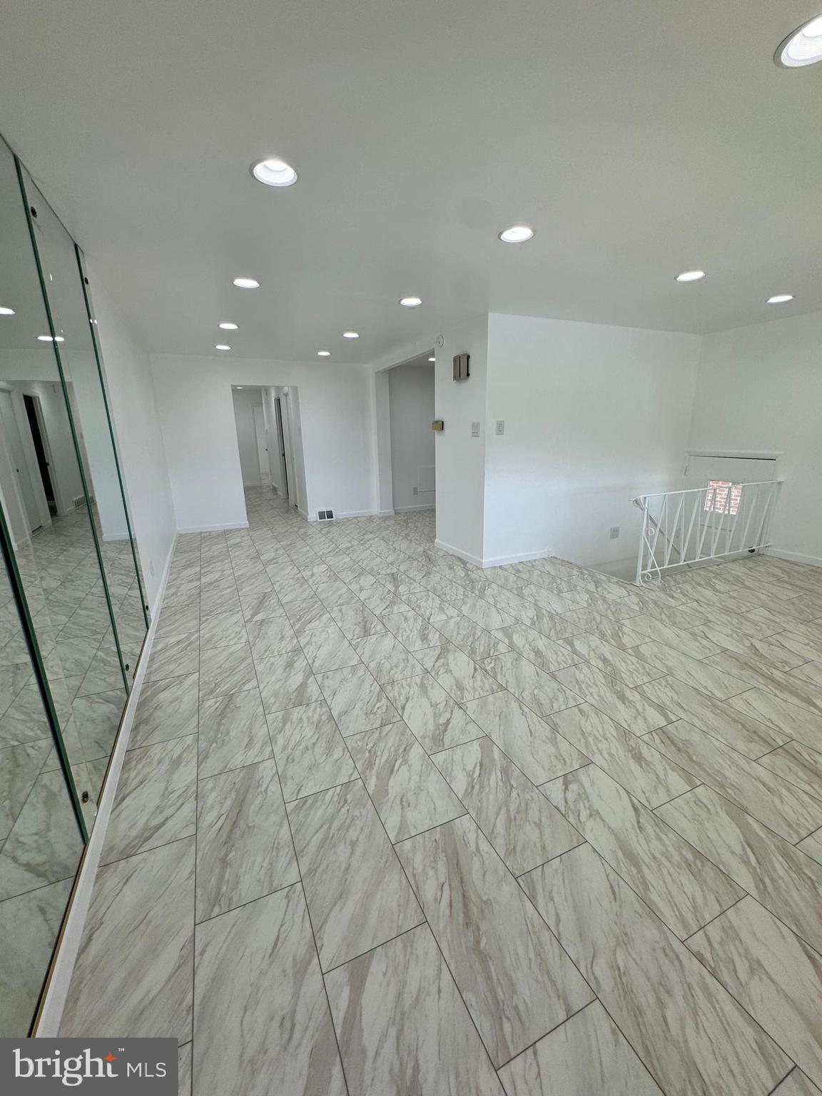 BUSTLETON - Residential Lease