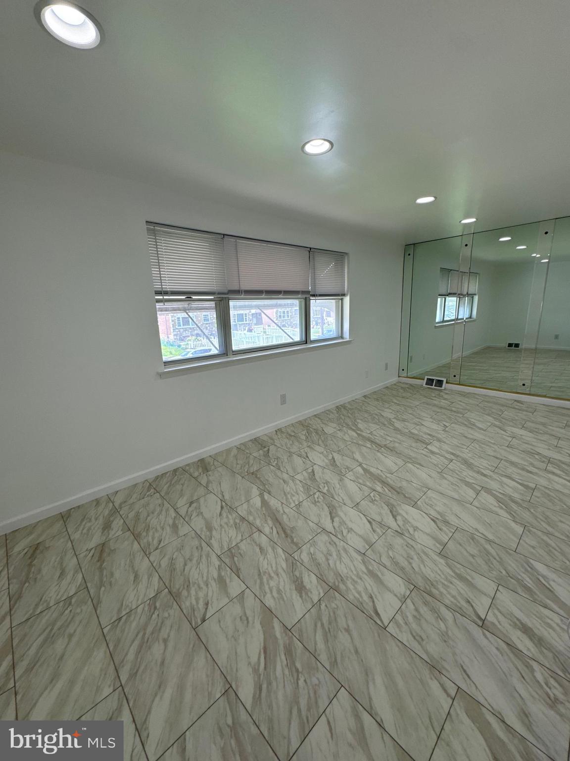 BUSTLETON - Residential Lease