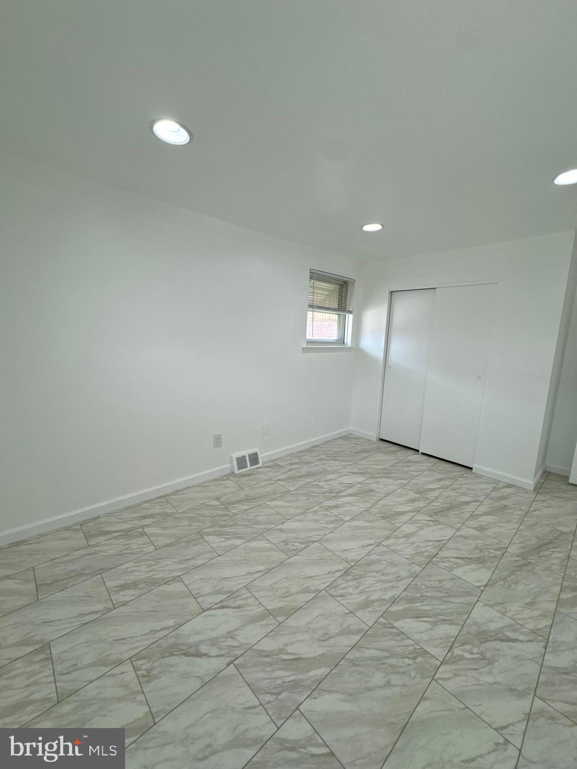 BUSTLETON - Residential Lease