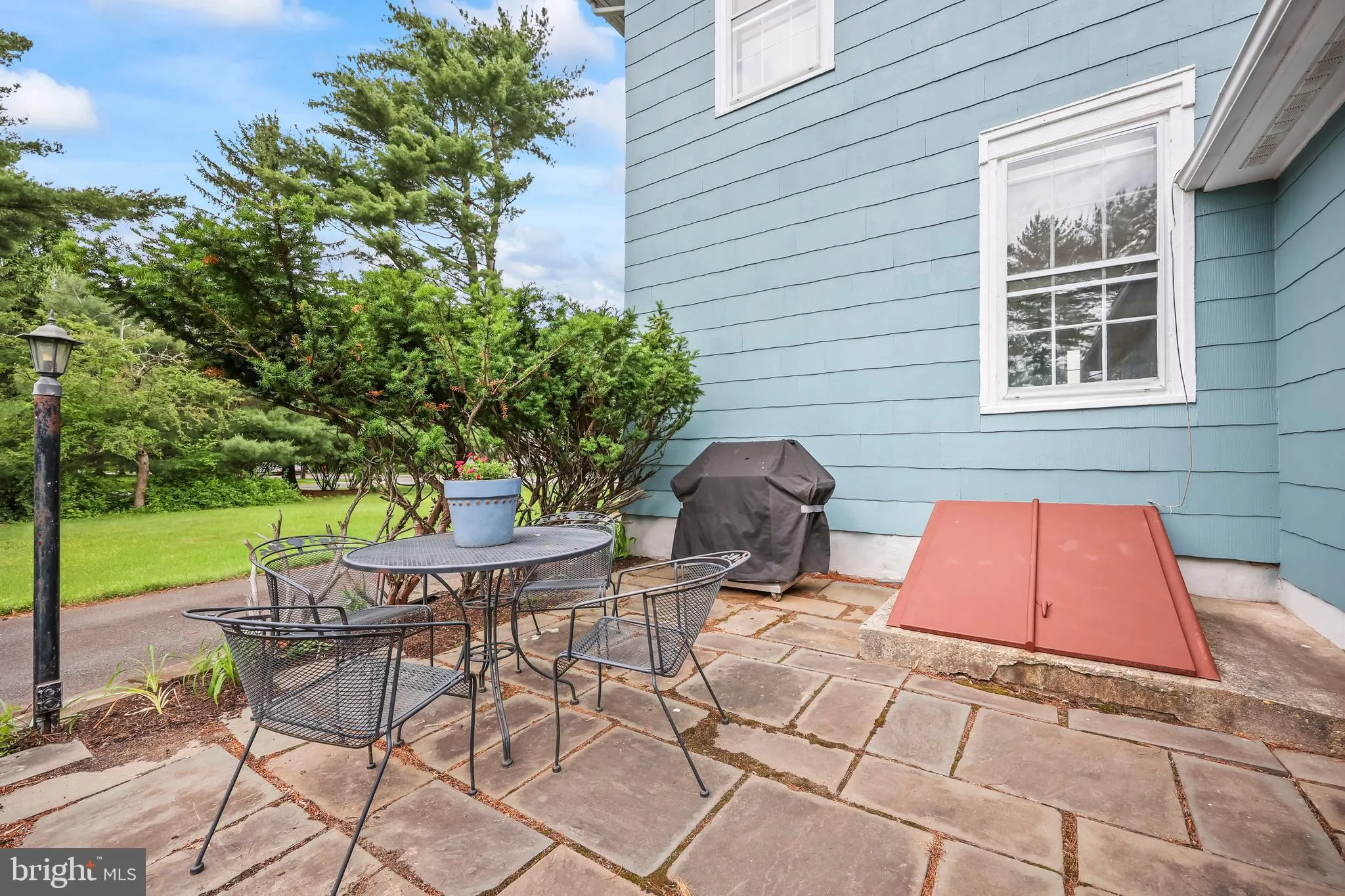 Rocky Hill, New Jersey 08553, United States, 3 Bedrooms Bedrooms, ,3 BathroomsBathrooms,Residential,Active,139302