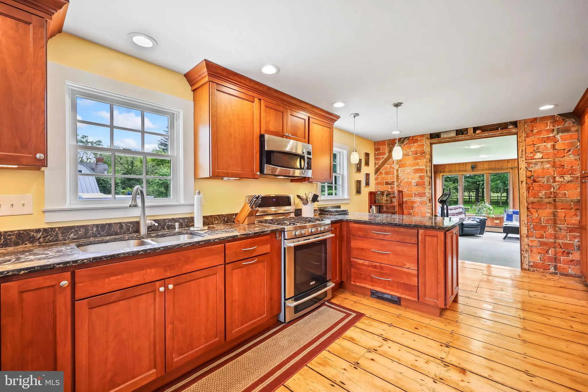 Rocky Hill, New Jersey 08553, United States, 3 Bedrooms Bedrooms, ,3 BathroomsBathrooms,Residential,Active,139302