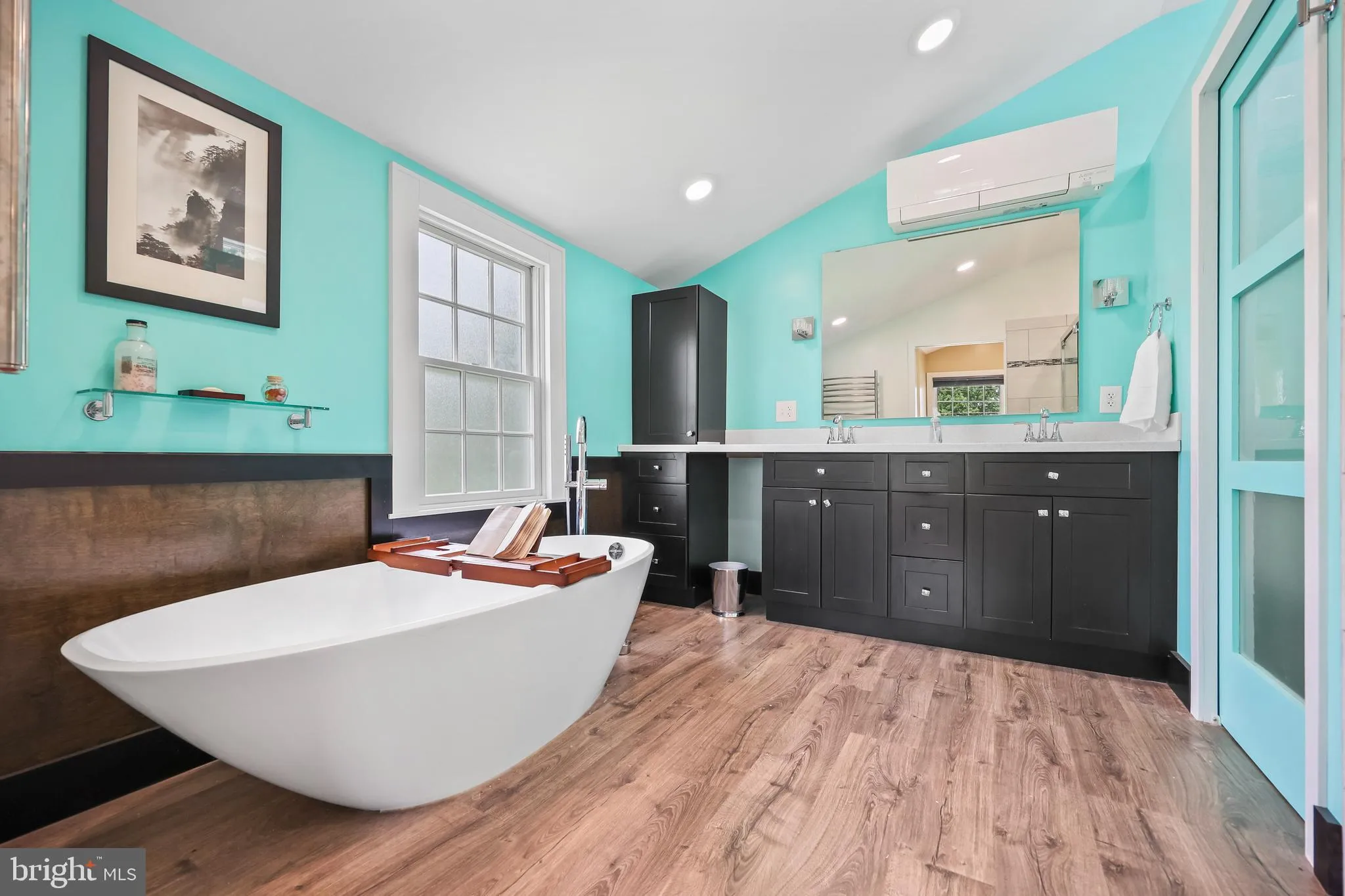 Rocky Hill, New Jersey 08553, United States, 3 Bedrooms Bedrooms, ,3 BathroomsBathrooms,Residential,Active,139302