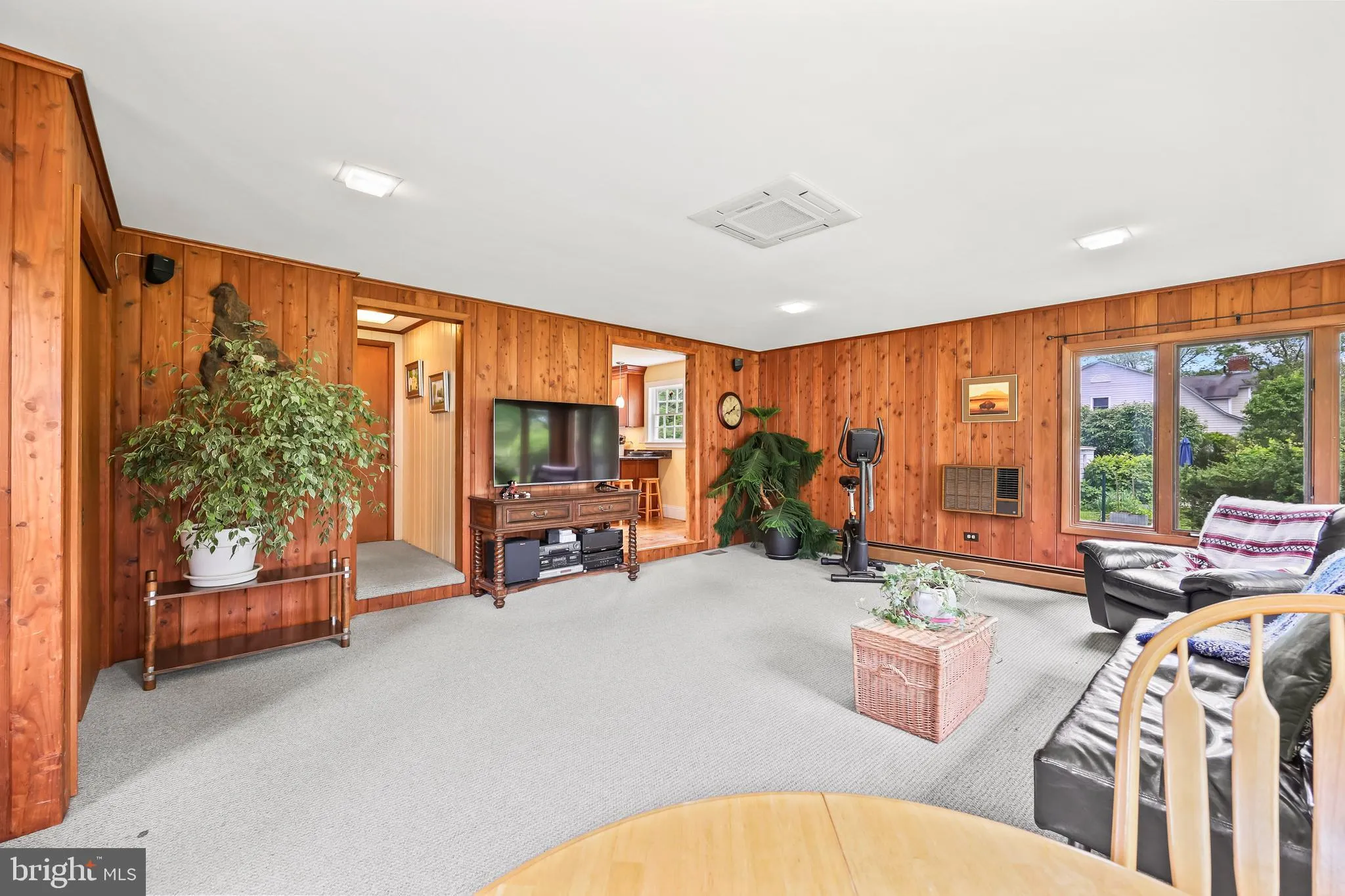 Rocky Hill, New Jersey 08553, United States, 3 Bedrooms Bedrooms, ,3 BathroomsBathrooms,Residential,Active,139302