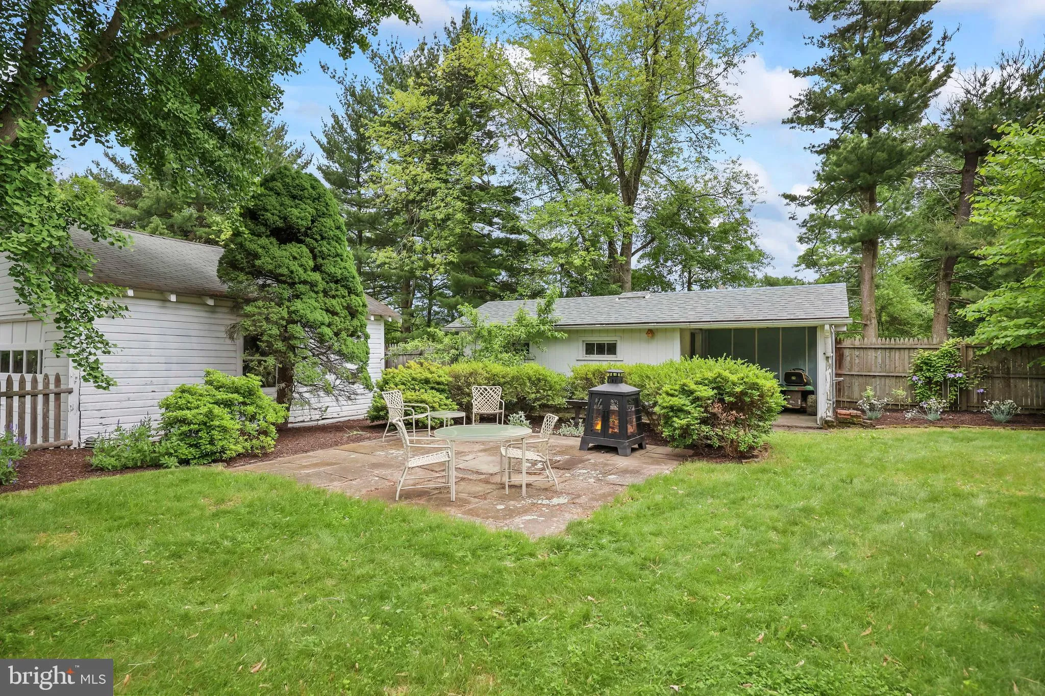 Rocky Hill, New Jersey 08553, United States, 3 Bedrooms Bedrooms, ,3 BathroomsBathrooms,Residential,Active,139302