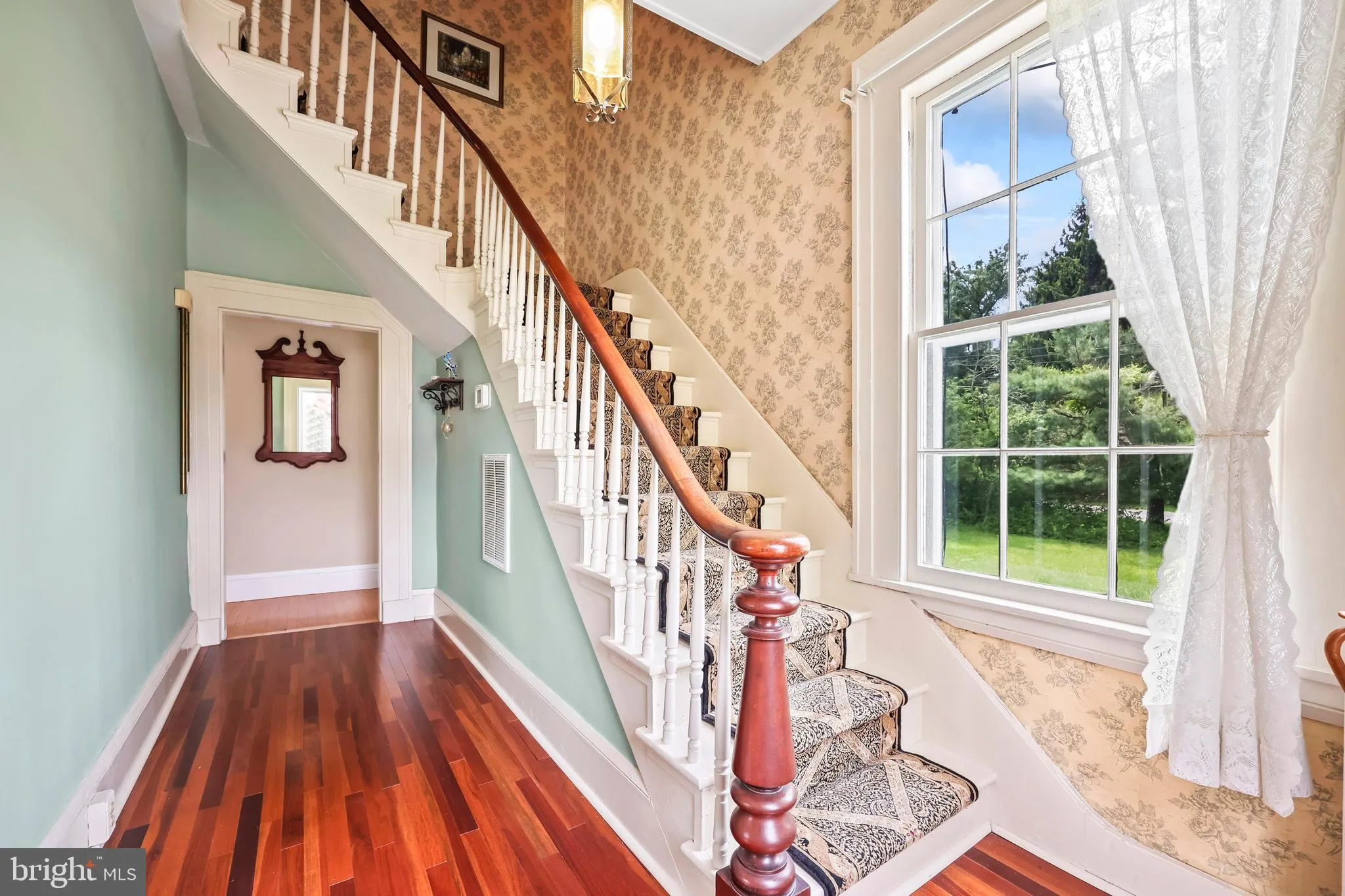 Rocky Hill, New Jersey 08553, United States, 3 Bedrooms Bedrooms, ,3 BathroomsBathrooms,Residential,Active,139302