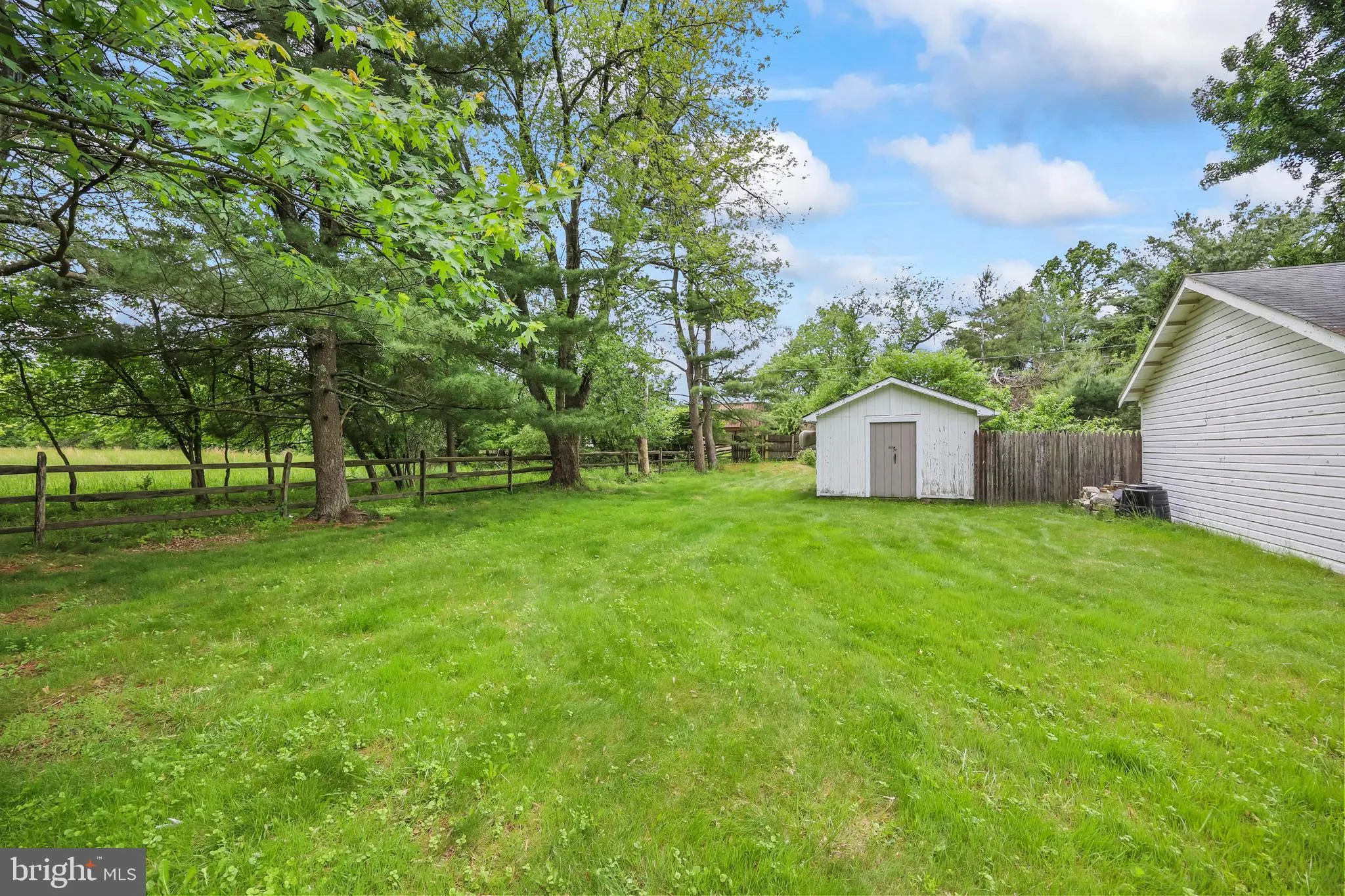 Rocky Hill, New Jersey 08553, United States, 3 Bedrooms Bedrooms, ,3 BathroomsBathrooms,Residential,Active,139302