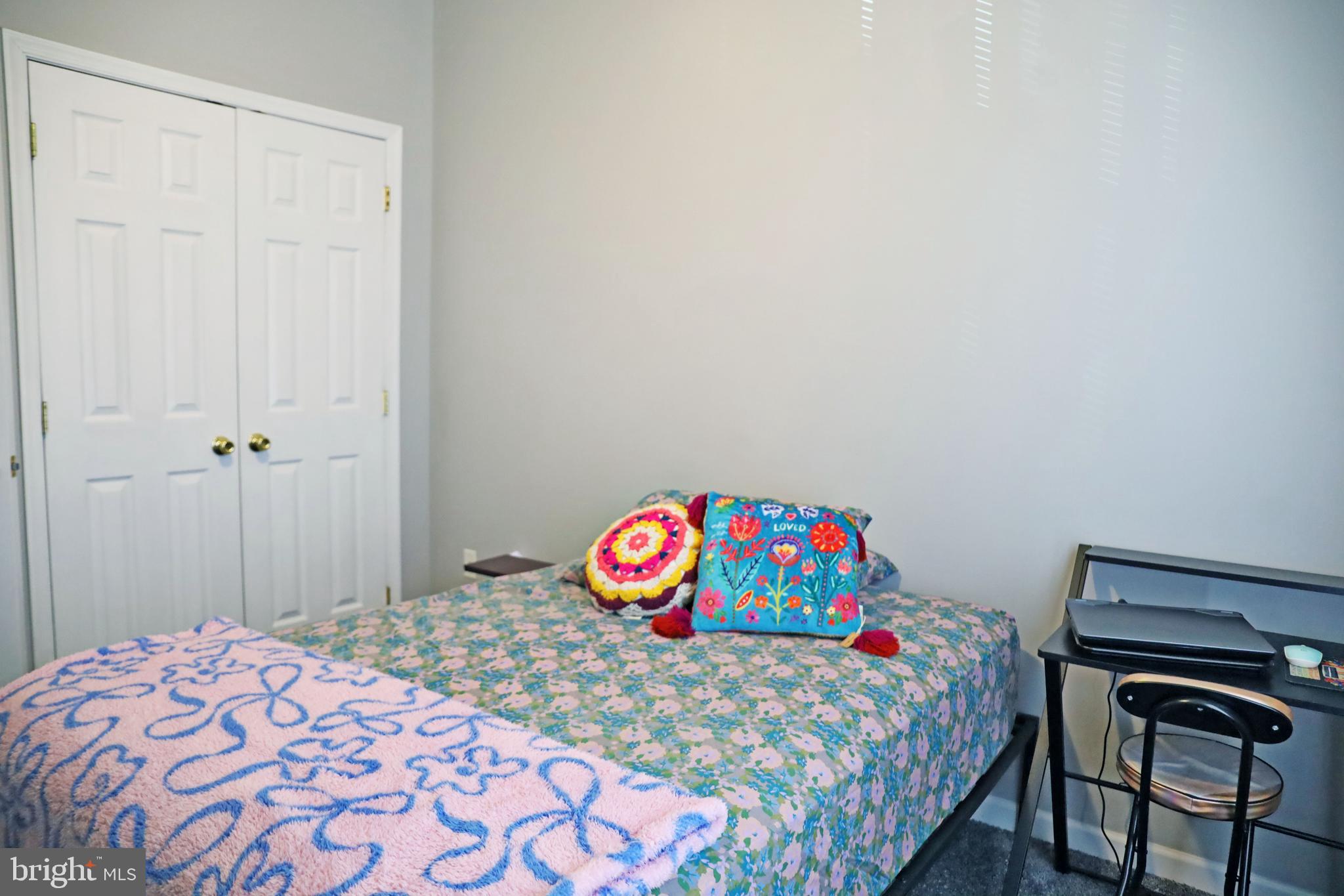 FAIRWAYS WEST - Residential