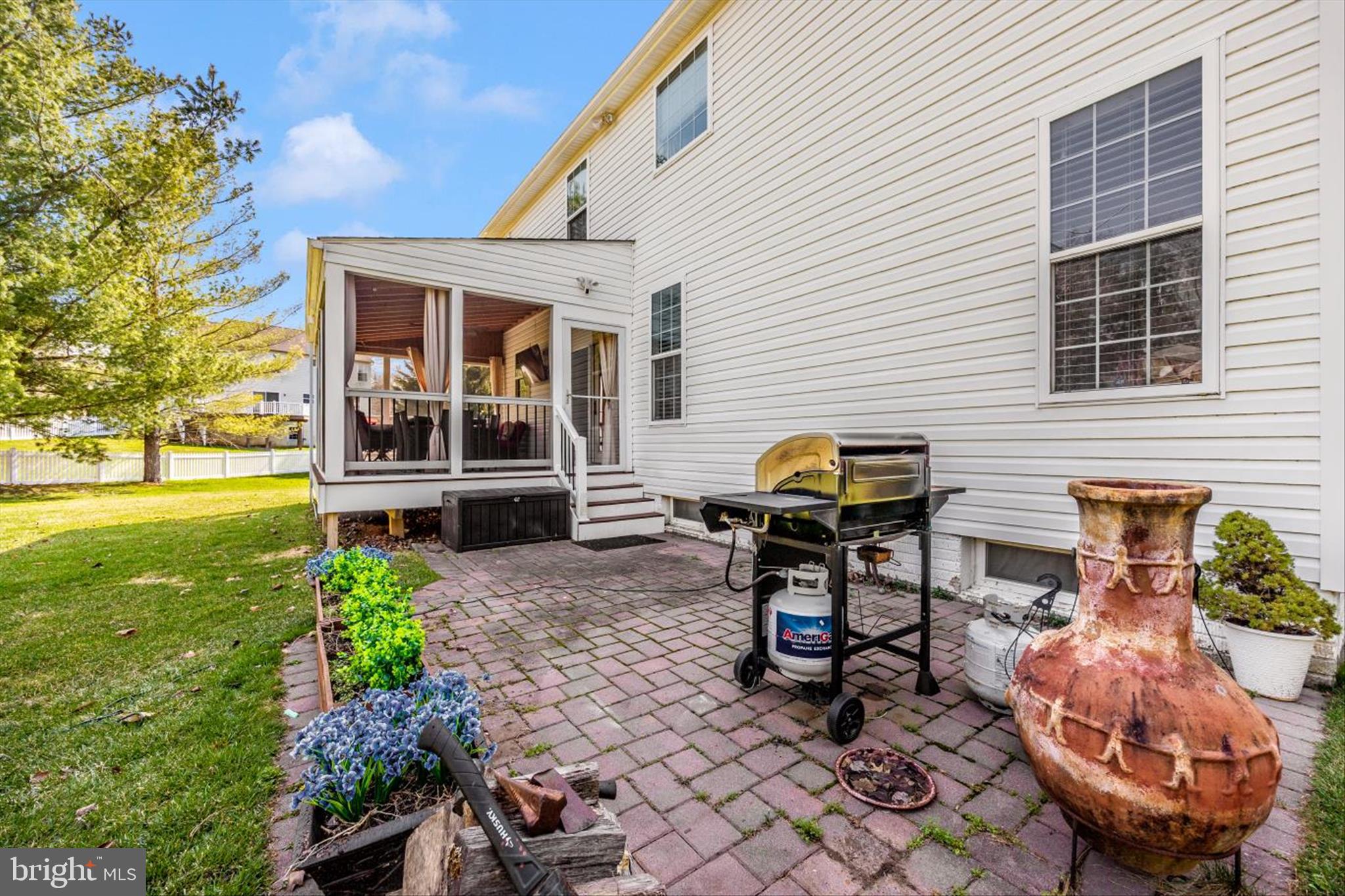 BRYNWOOD HILLS - Residential