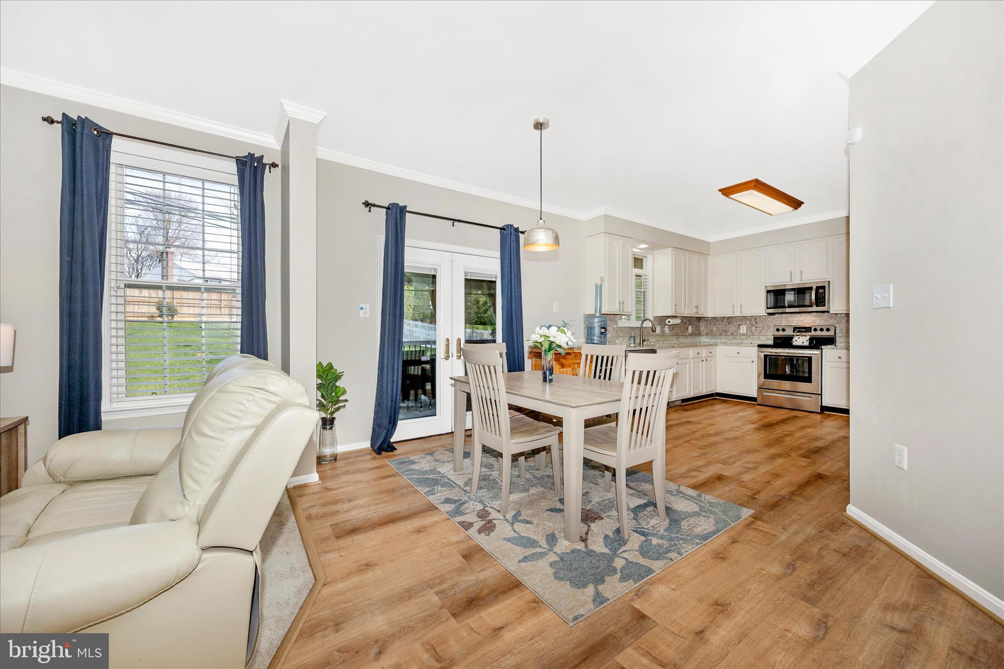 BRYNWOOD HILLS - Residential